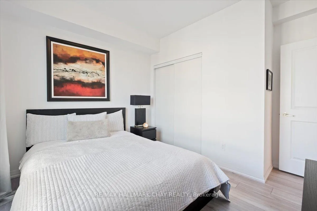 Photo 22 of Unit 610, 299 Cundles Road E, Barrie, Alliance — HOMEH