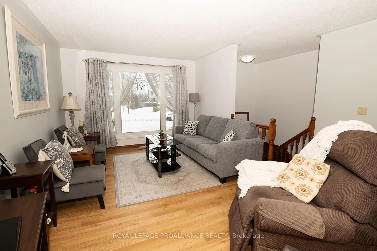 Photo 9 of 35 Morris Drive, Belleville, Belleville Ward — HOMEH