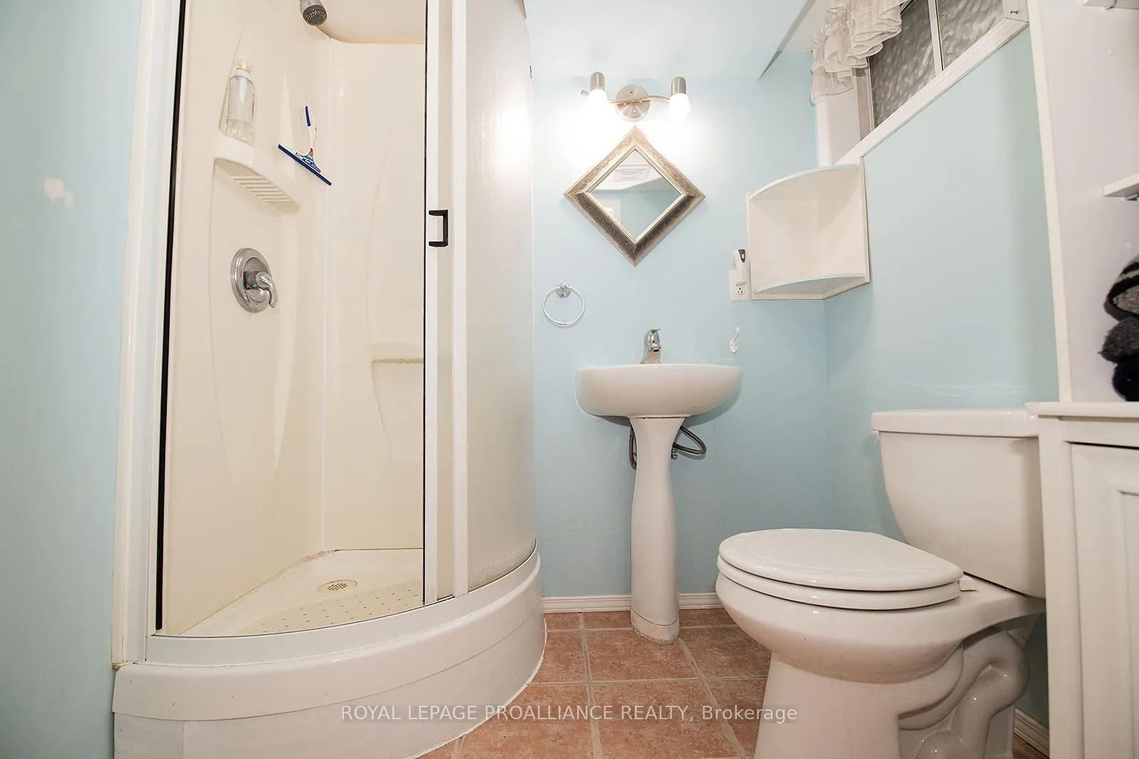 Photo 20 of 35 Morris Drive, Belleville, Belleville Ward — HOMEH