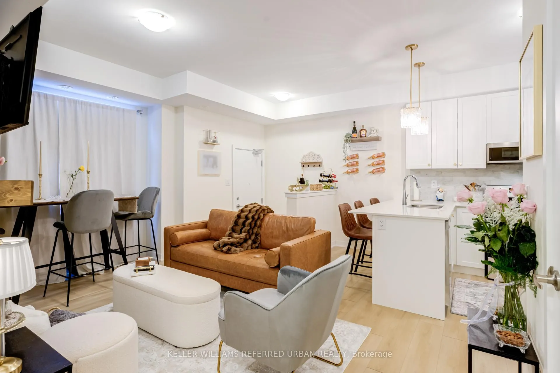 Photo 9 of Unit 1413, 1695 Dersan Street, Pickering, Duffin Heights — HOMEH