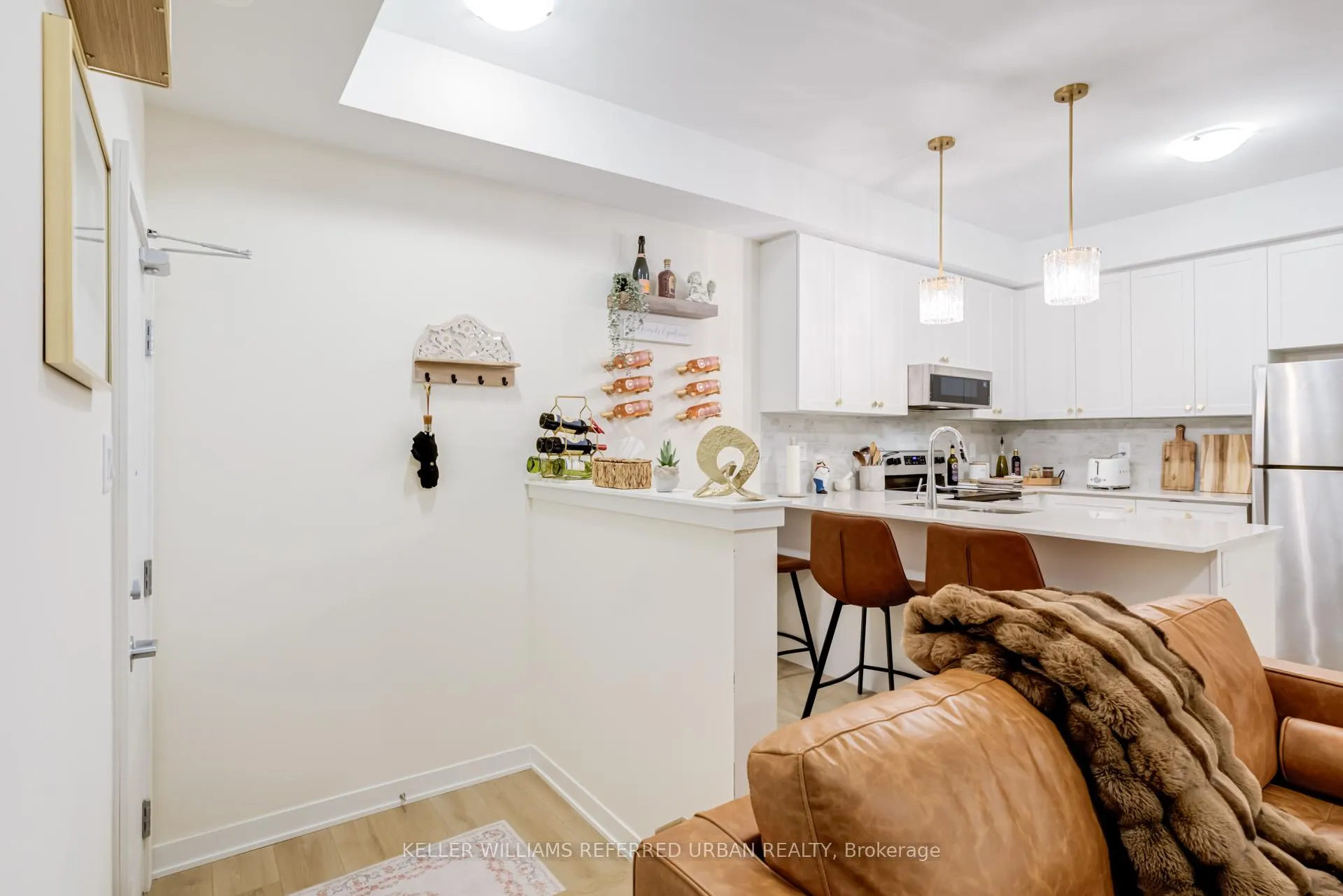 Photo 11 of Unit 1413, 1695 Dersan Street, Pickering, Duffin Heights — HOMEH