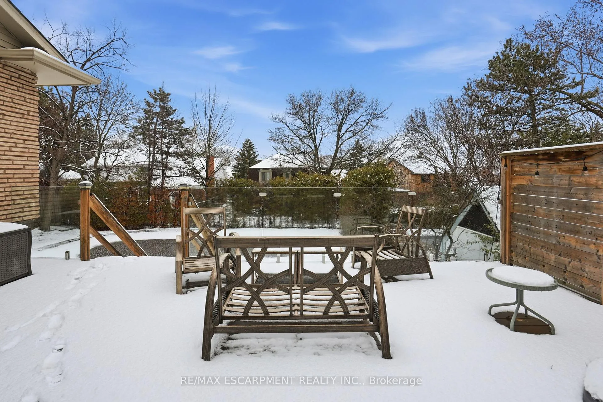 Photo 39 of 1995 Kerns Road, Burlington, Tyandaga — HOMEH