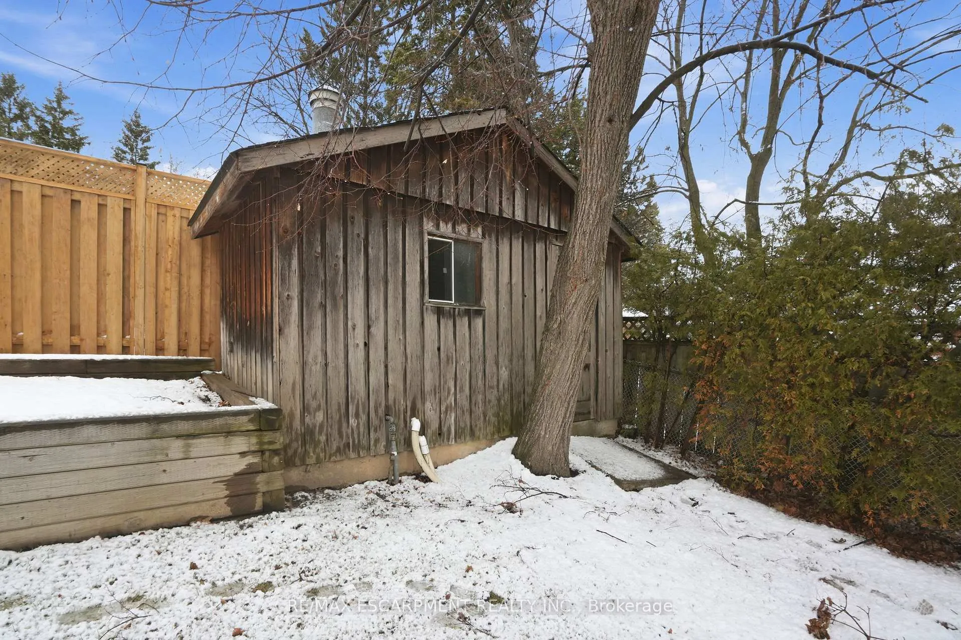 Photo 46 of 1995 Kerns Road, Burlington, Tyandaga — HOMEH