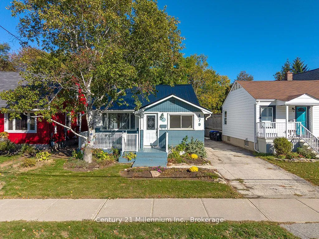 Front of 479 Hurontario Street