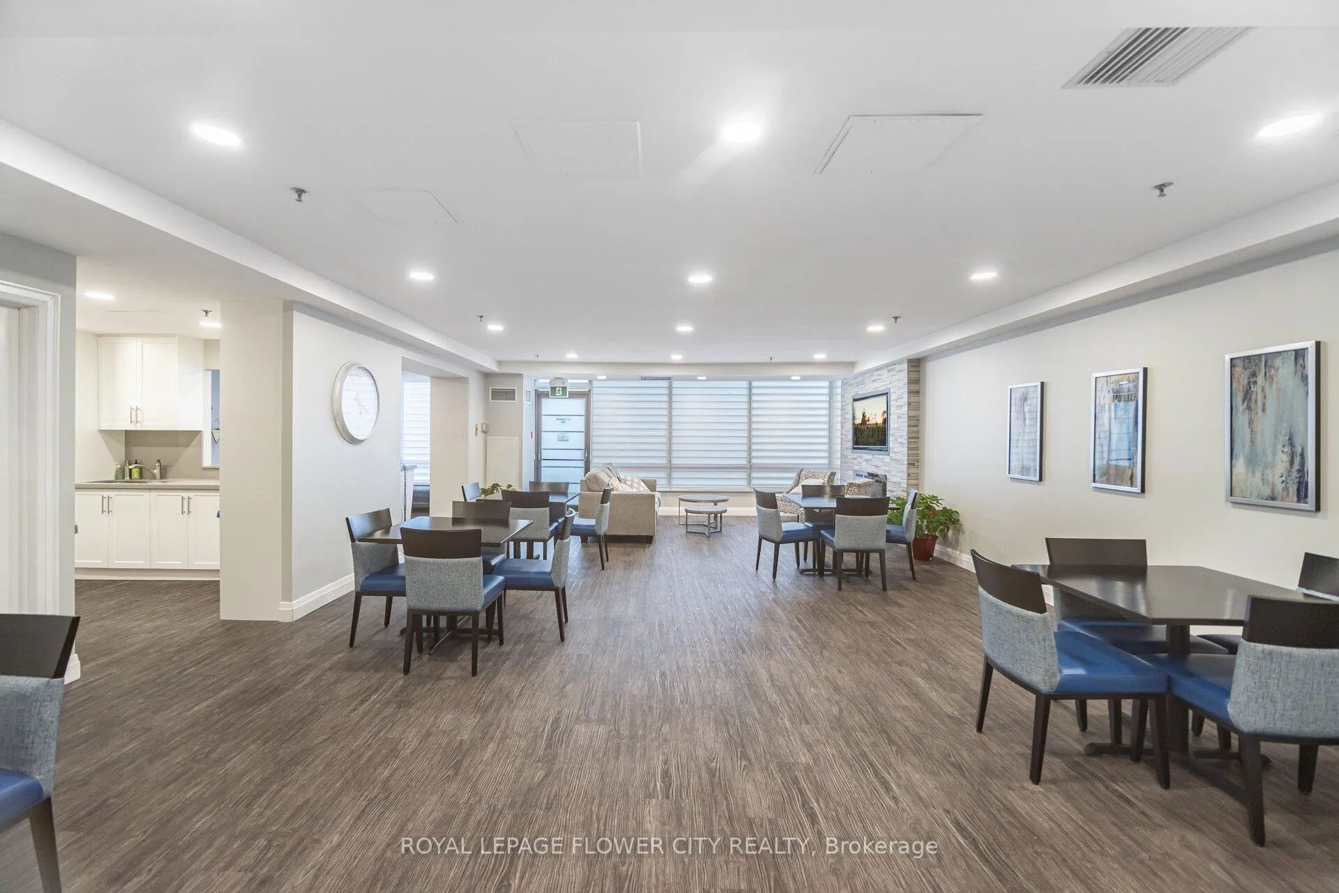 Photo 32 of Unit 2103, 22 Hanover Road, Brampton, Queen Street Corridor — HOMEH