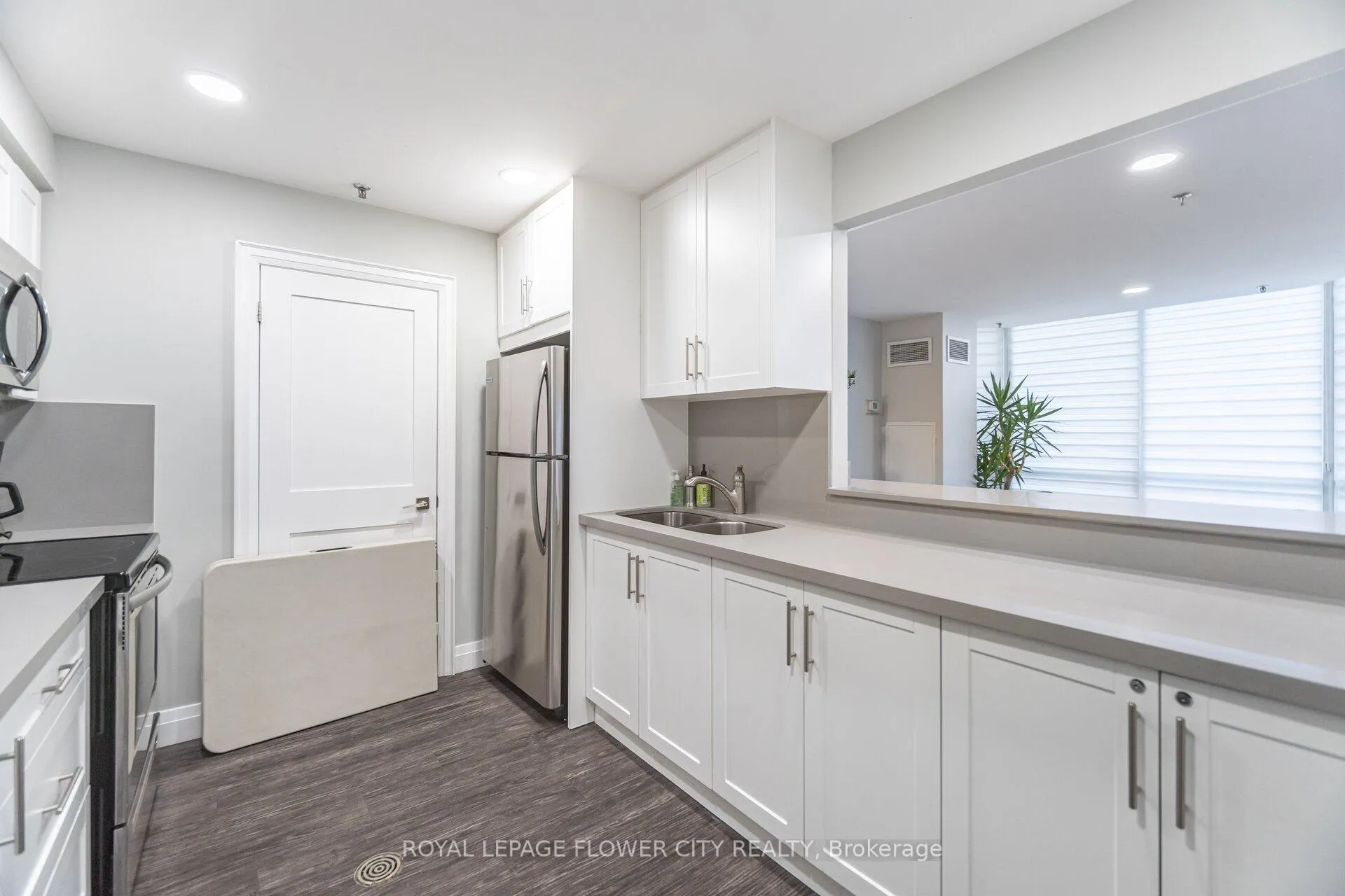Photo 49 of Unit 2103, 22 Hanover Road, Brampton, Queen Street Corridor — HOMEH
