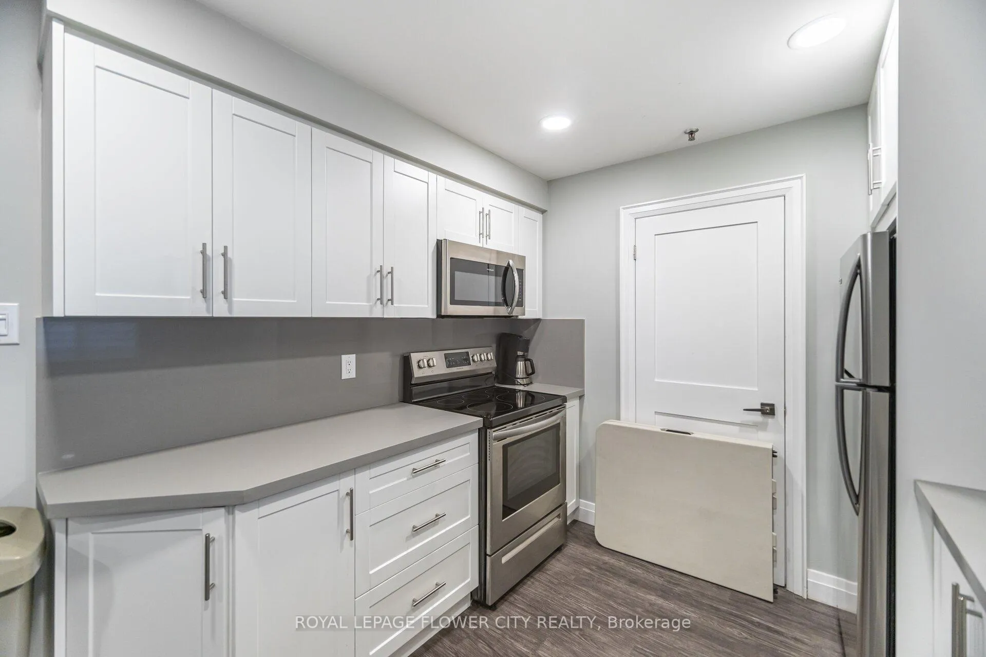 Photo 50 of Unit 2103, 22 Hanover Road, Brampton, Queen Street Corridor — HOMEH