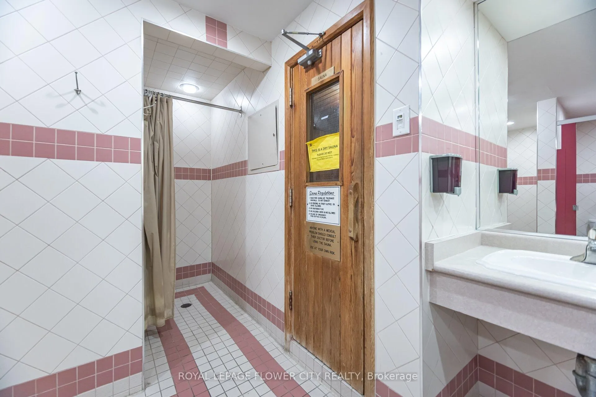 Photo 38 of Unit 2103, 22 Hanover Road, Brampton, Queen Street Corridor — HOMEH