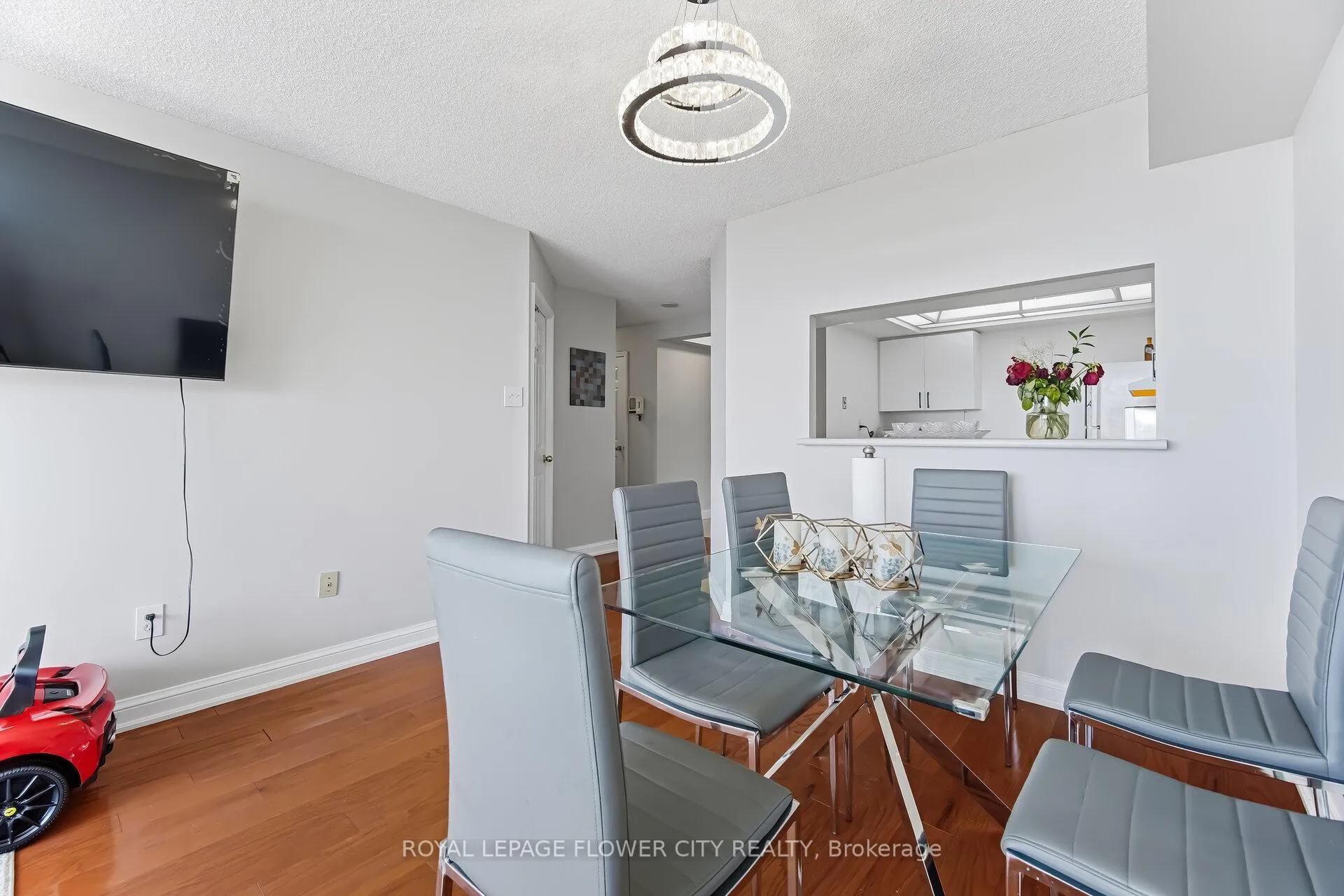 Photo 15 of Unit 2103, 22 Hanover Road, Brampton, Queen Street Corridor — HOMEH