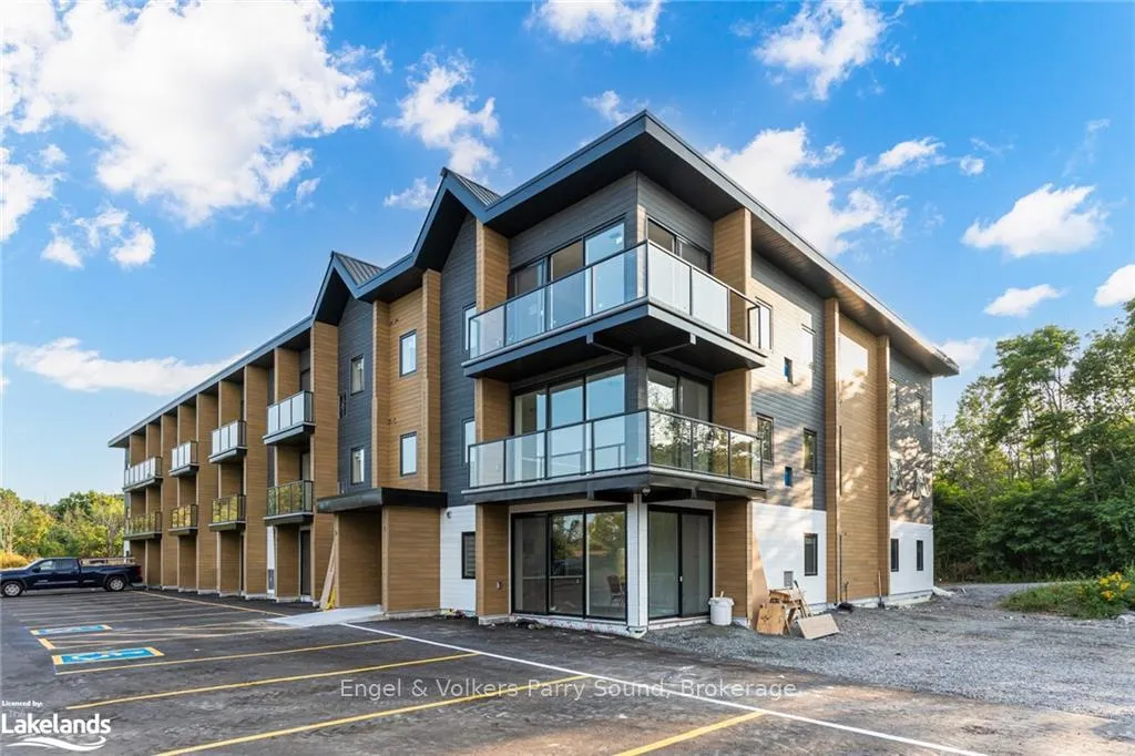 Photo 1 of Unit 103, 51 George Street, Parry Sound — HOMEH