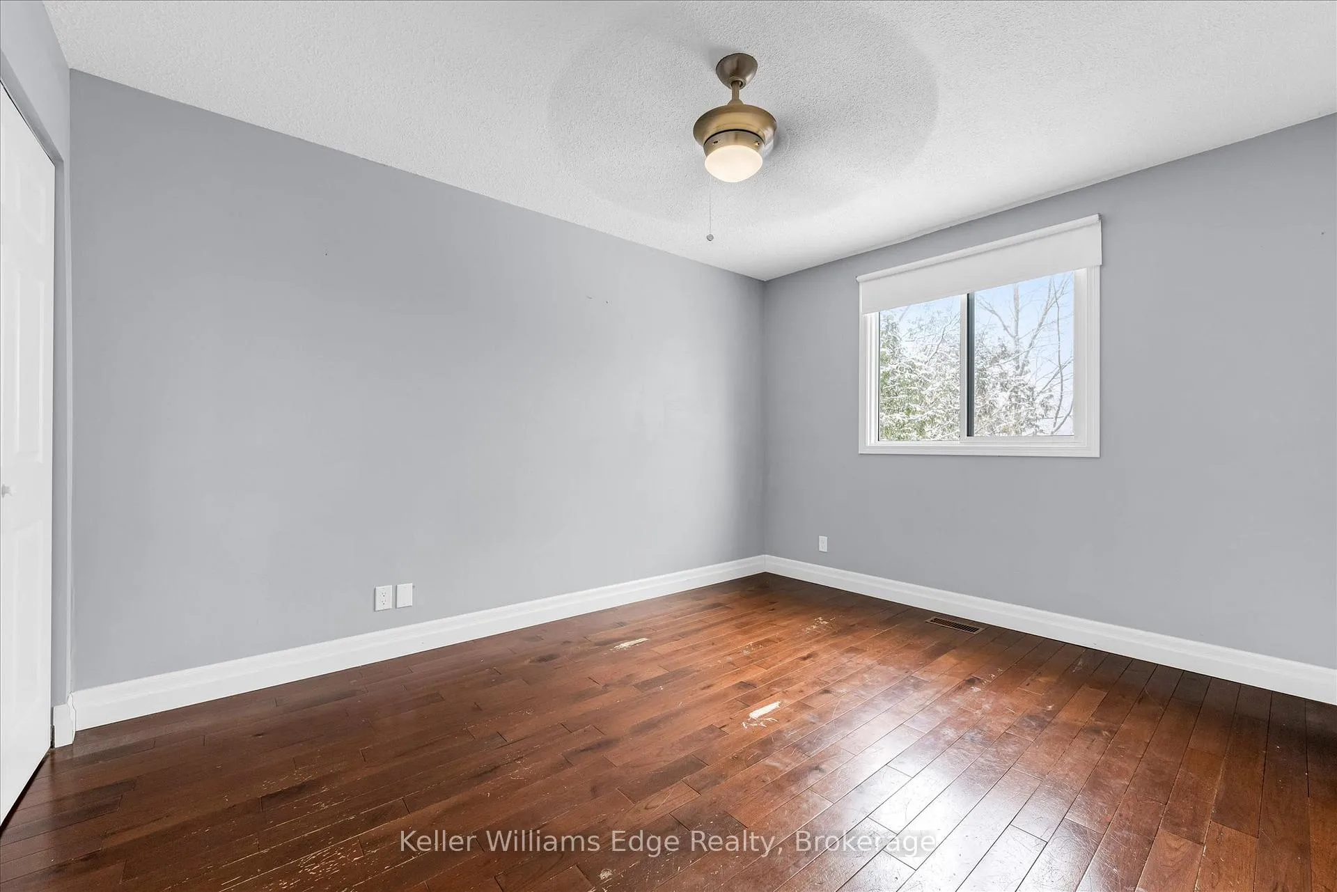 Photo 16 of 59 Rand Street, Hamilton, Stoney Creek Mountain — HOMEH