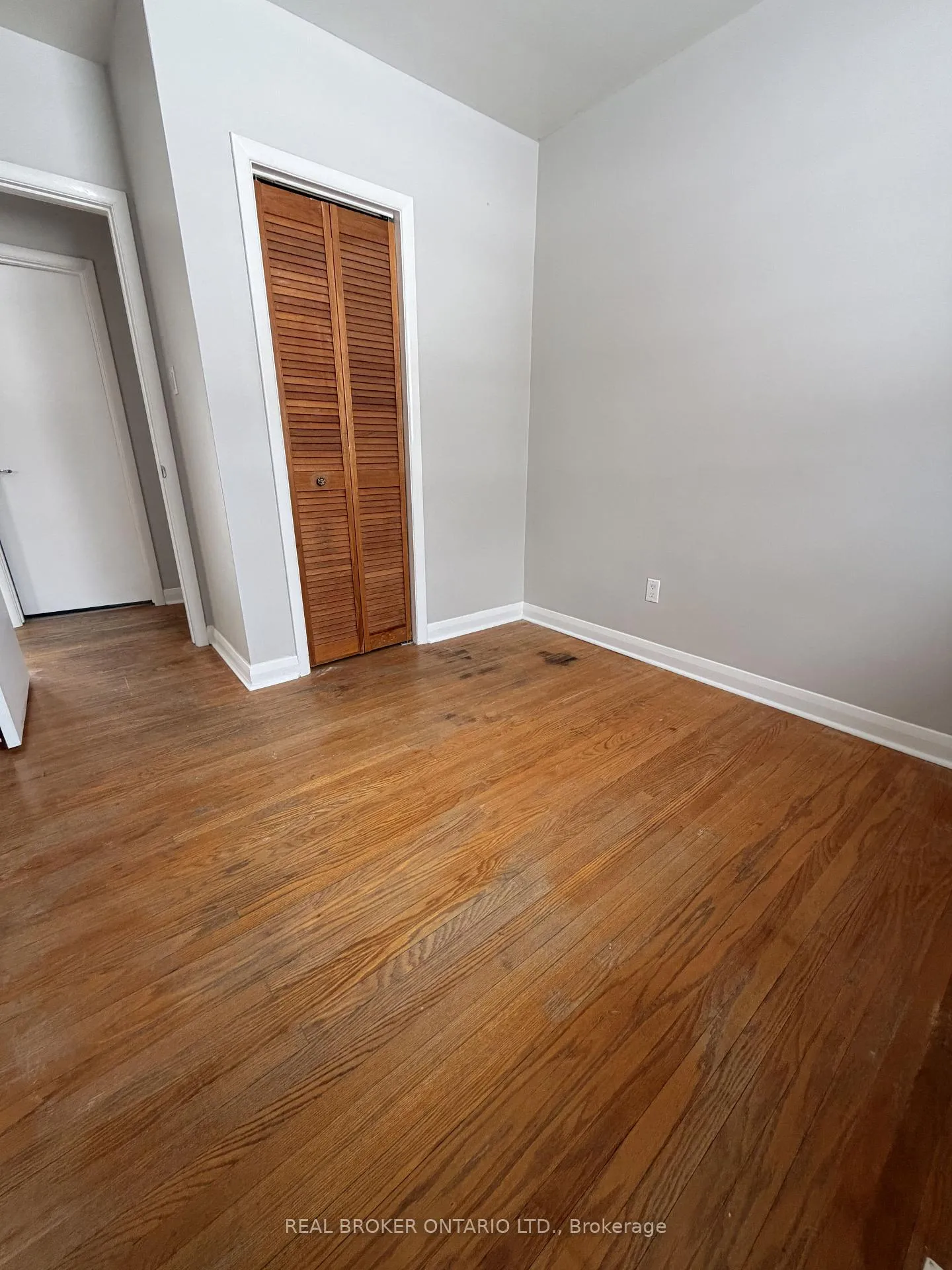 Photo 6 of Unit Main, 1 Vine Street, Barrie, Sunnidale — HOMEH