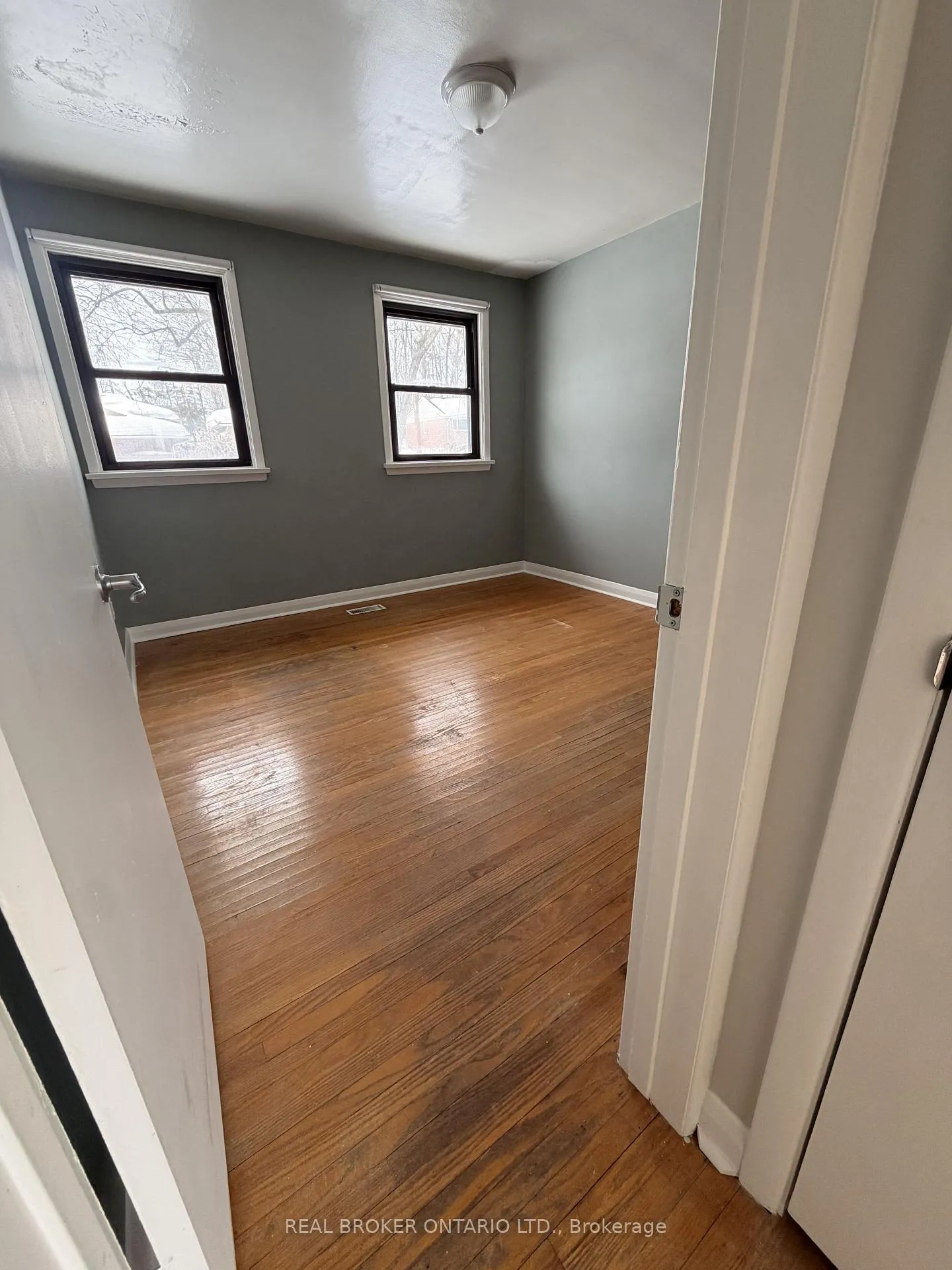 Photo 12 of Unit Main, 1 Vine Street, Barrie, Sunnidale — HOMEH
