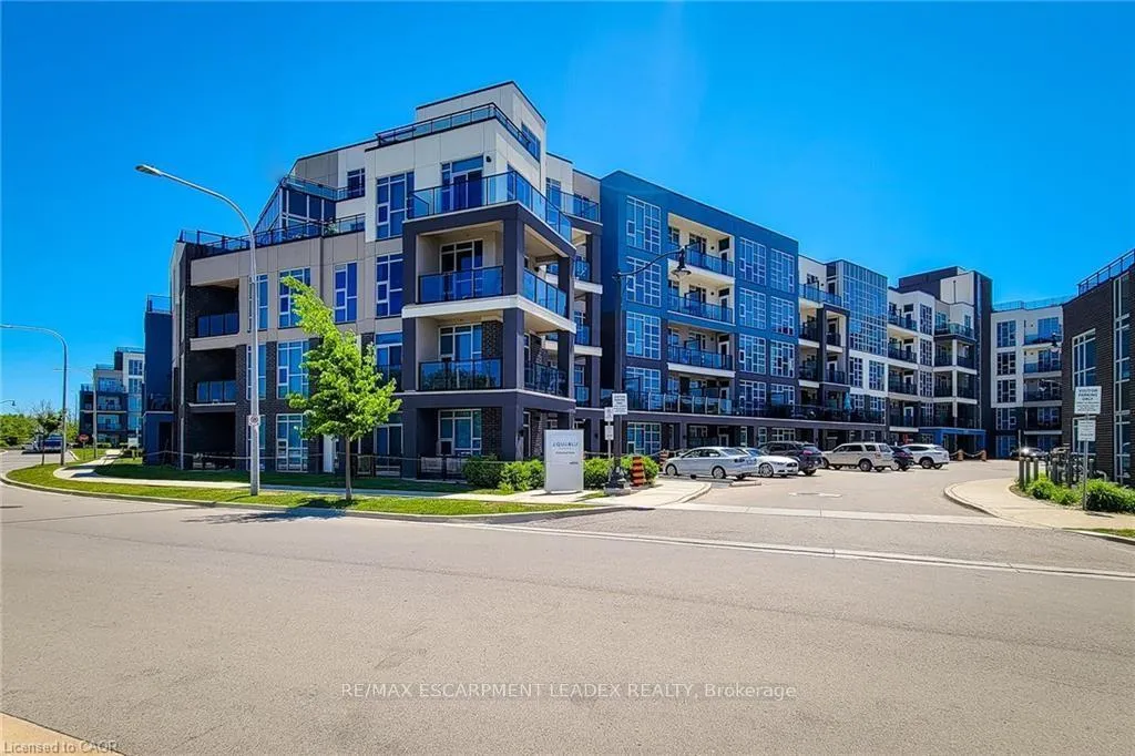 Front of Unit 516, 10 Concord Place
