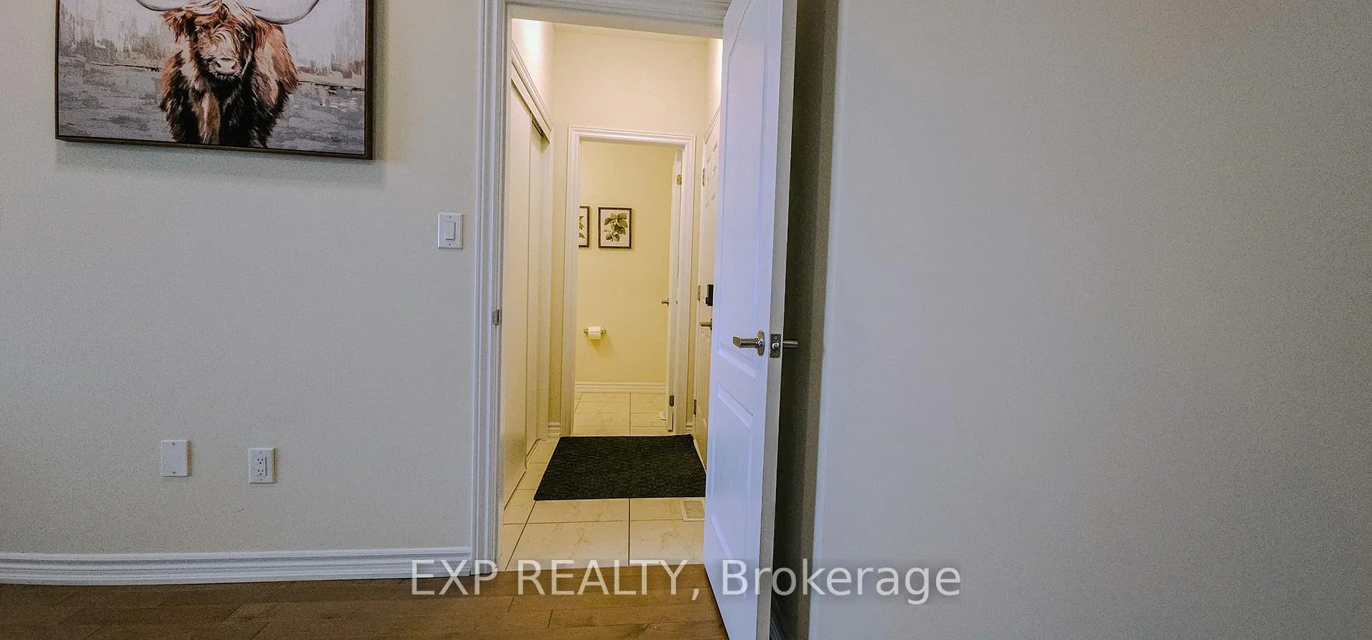 Photo 10 of 185 Vanilla Trail, Thorold, Rolling Meadows — HOMEH