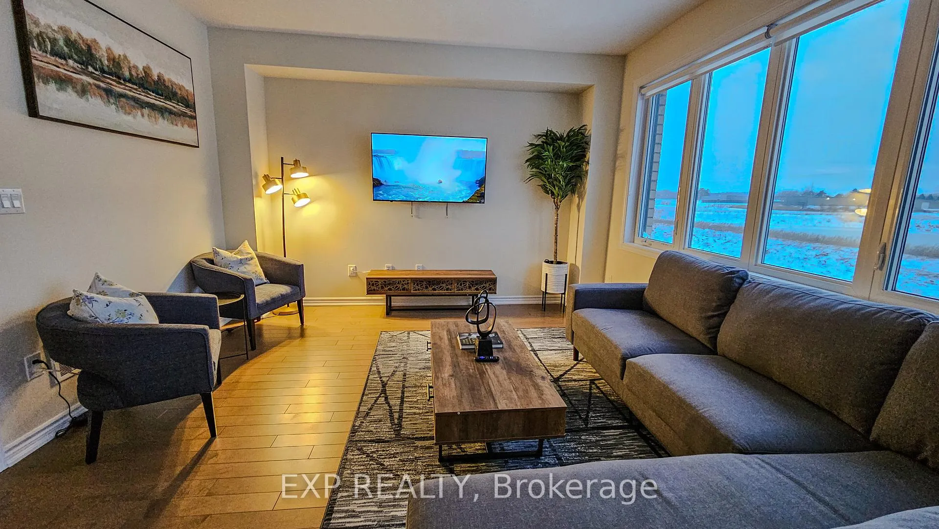 Photo 17 of 185 Vanilla Trail, Thorold, Rolling Meadows — HOMEH