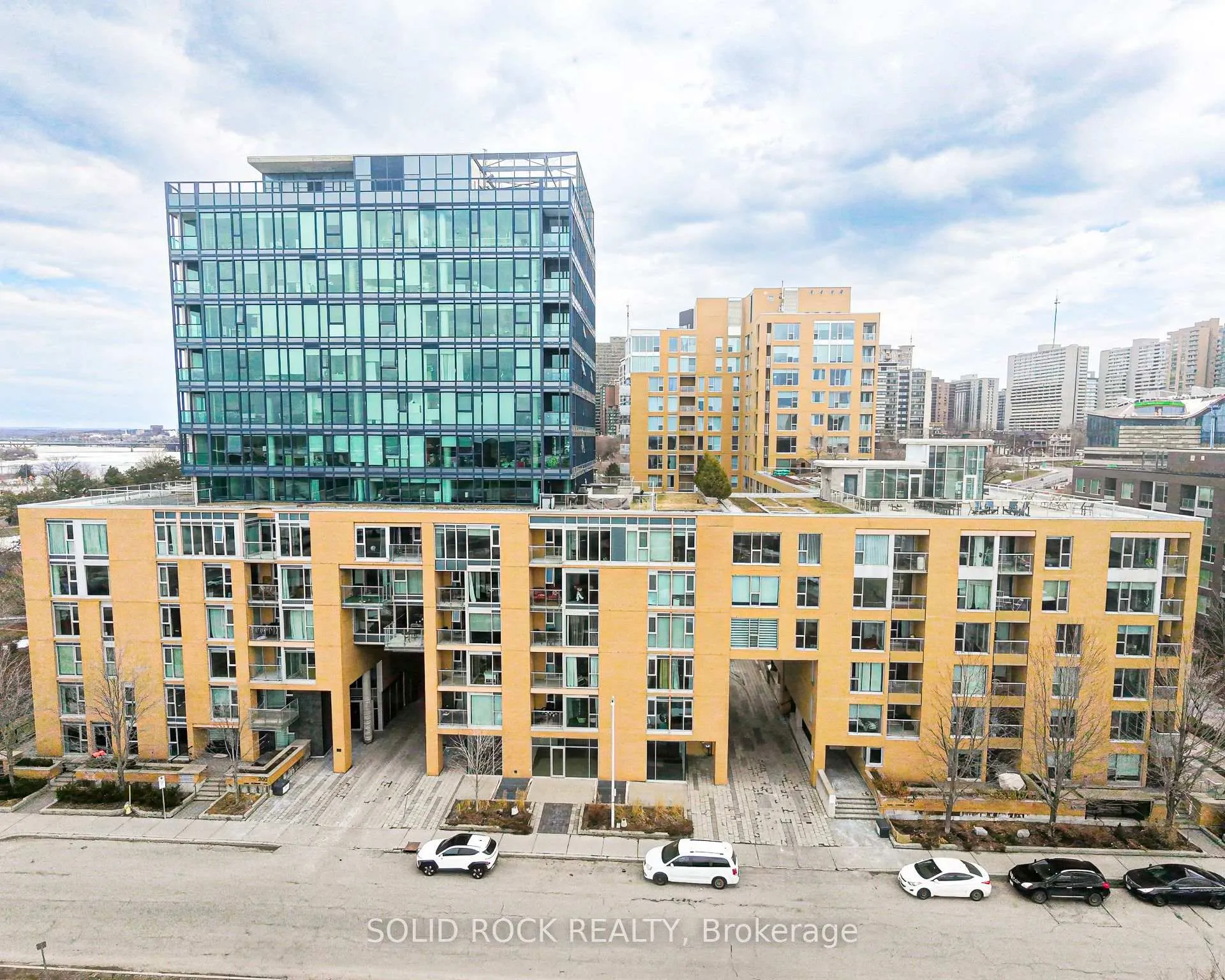 Front of Unit 805, 250 Lett Street