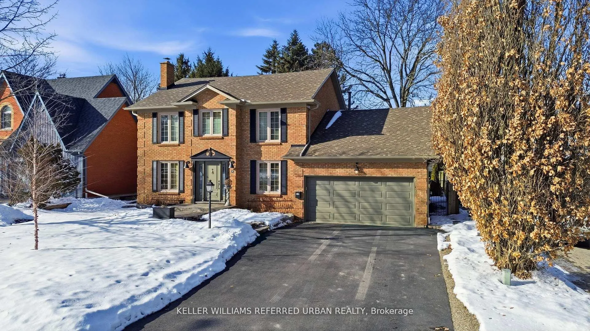 Photo 3 of 57 McGregor Crescent, Hamilton, Ancaster — HOMEH