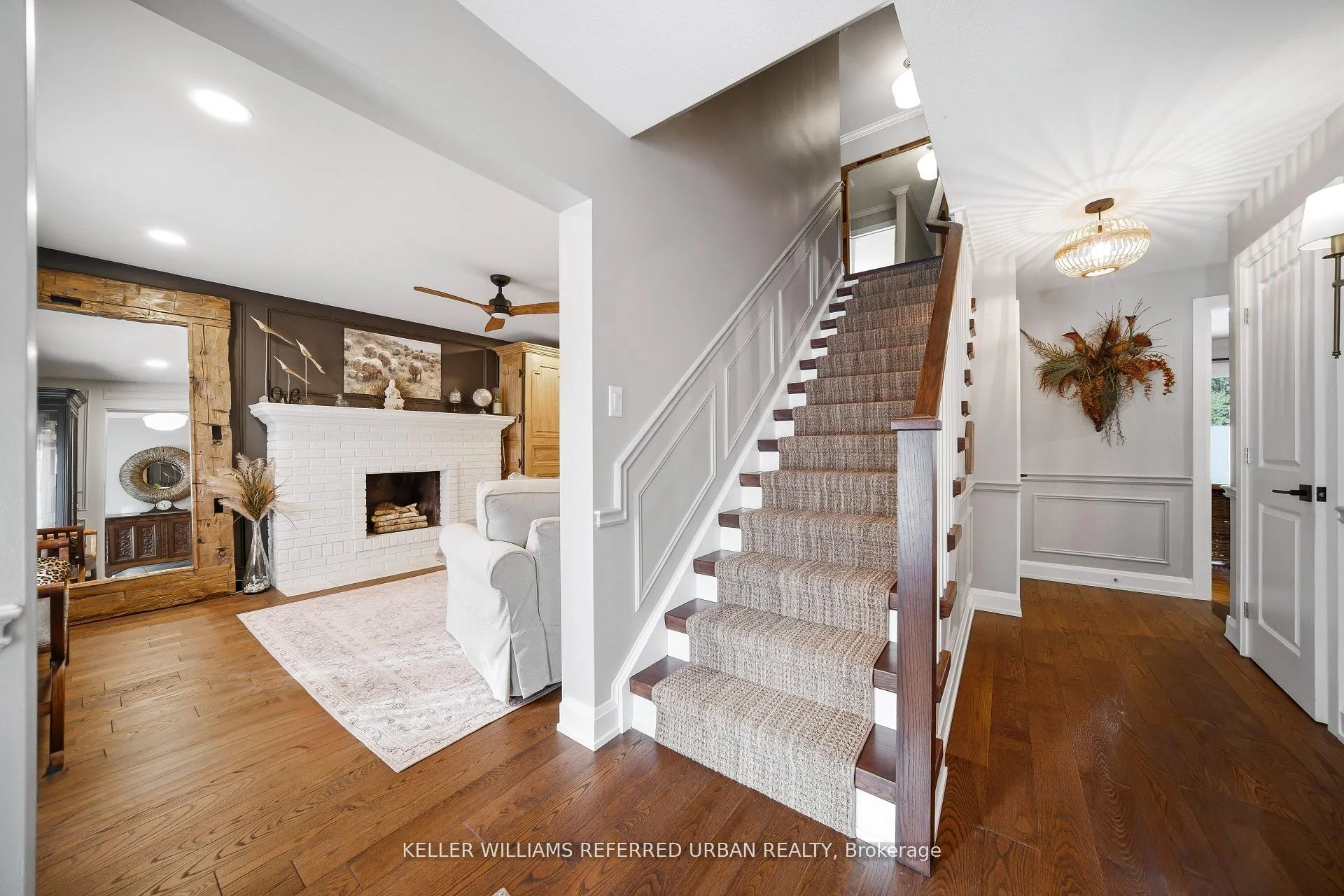 Photo 5 of 57 McGregor Crescent, Hamilton, Ancaster — HOMEH