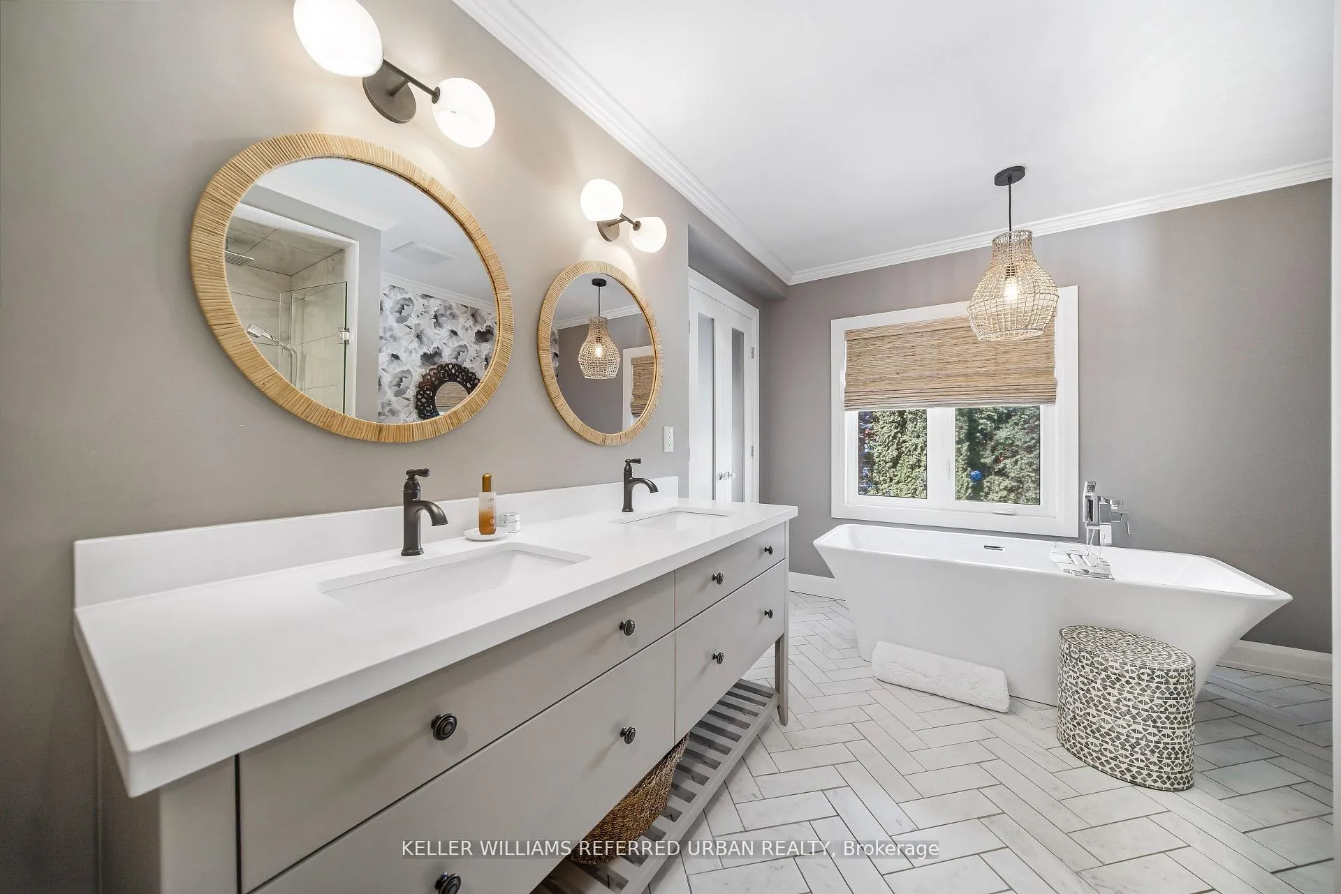 Photo 27 of 57 McGregor Crescent, Hamilton, Ancaster — HOMEH