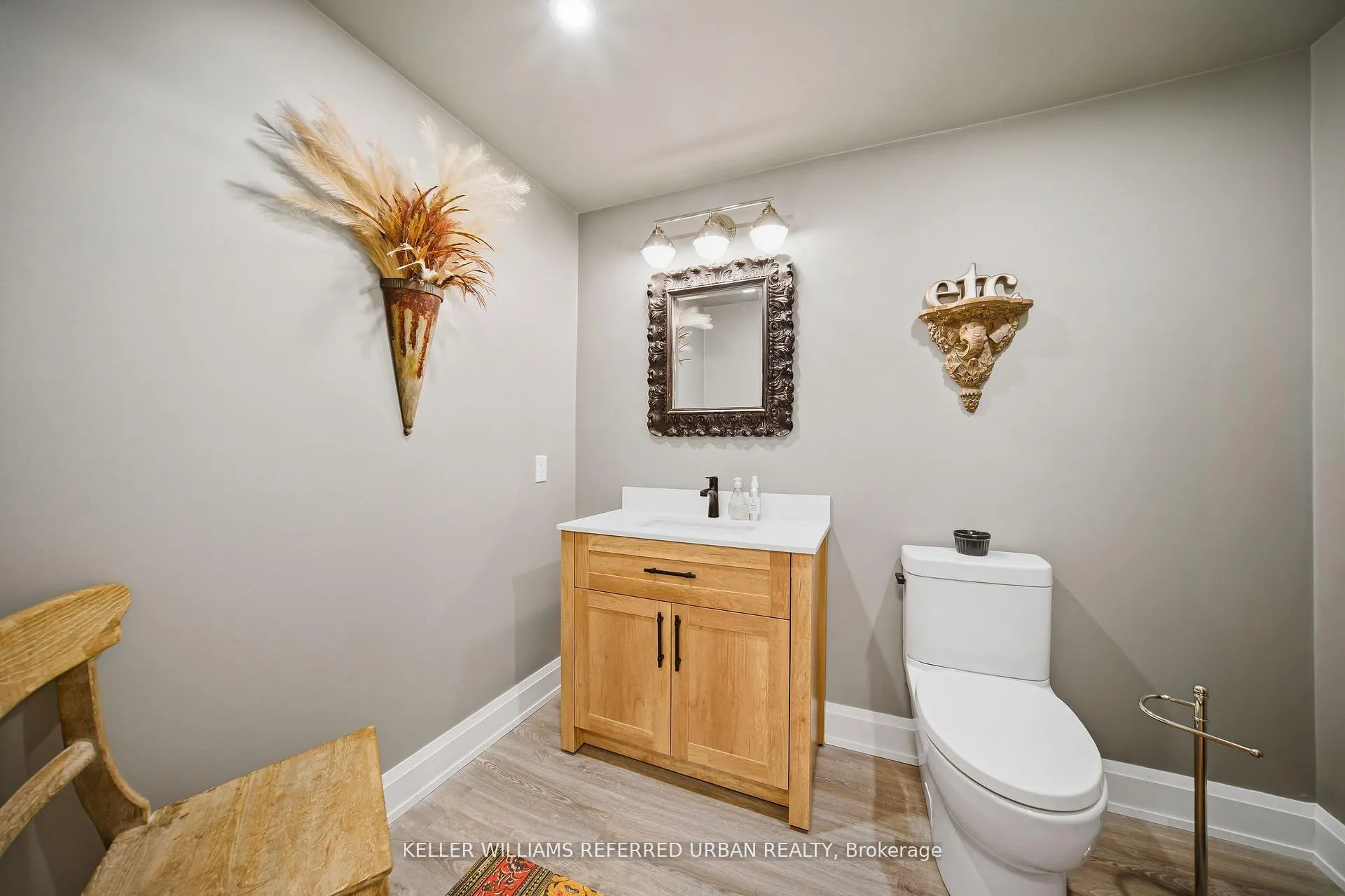 Photo 41 of 57 McGregor Crescent, Hamilton, Ancaster — HOMEH