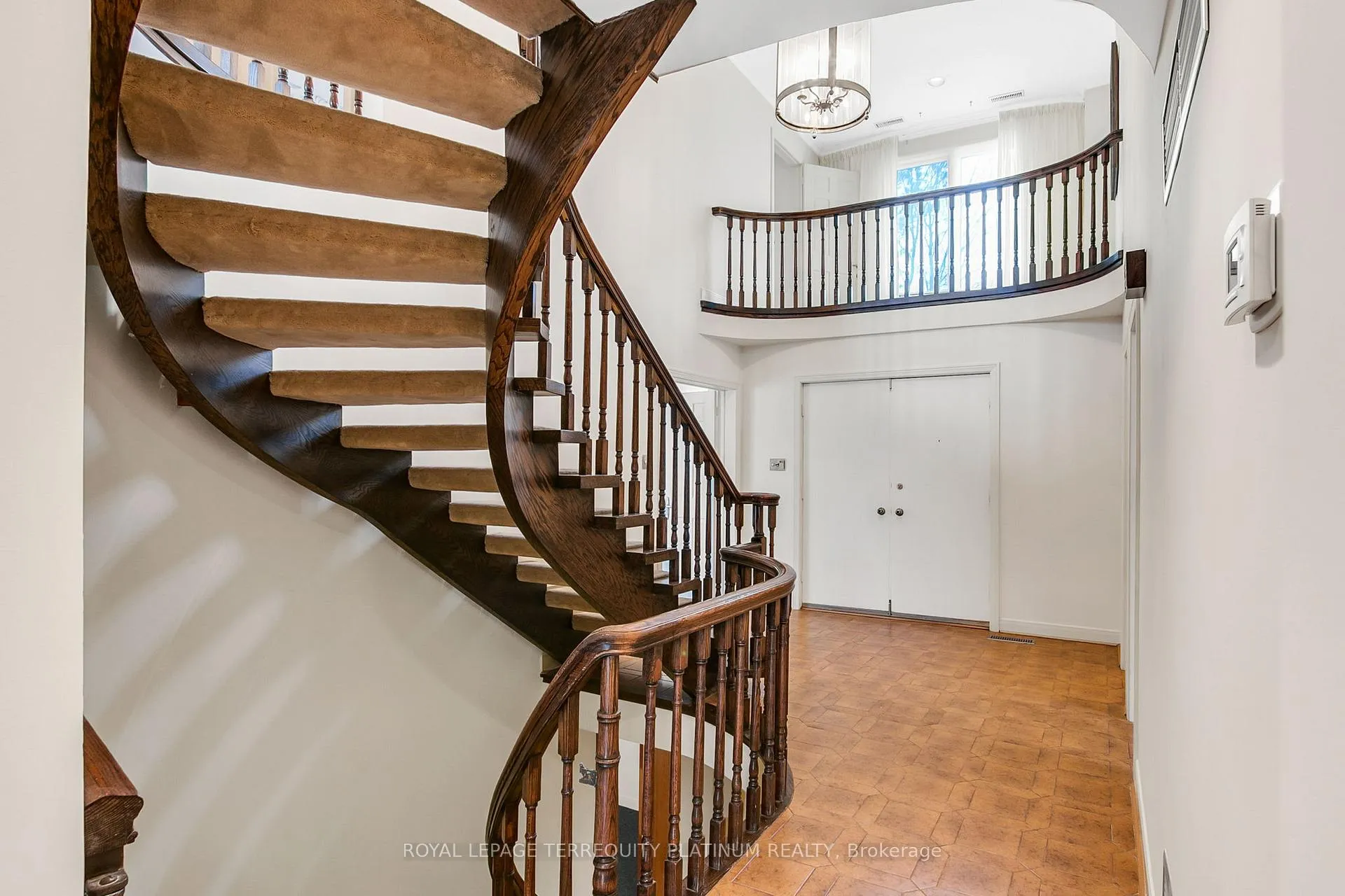 Photo 3 of 9 Apollo Drive, North York, Banbury-Don Mills — HOMEH