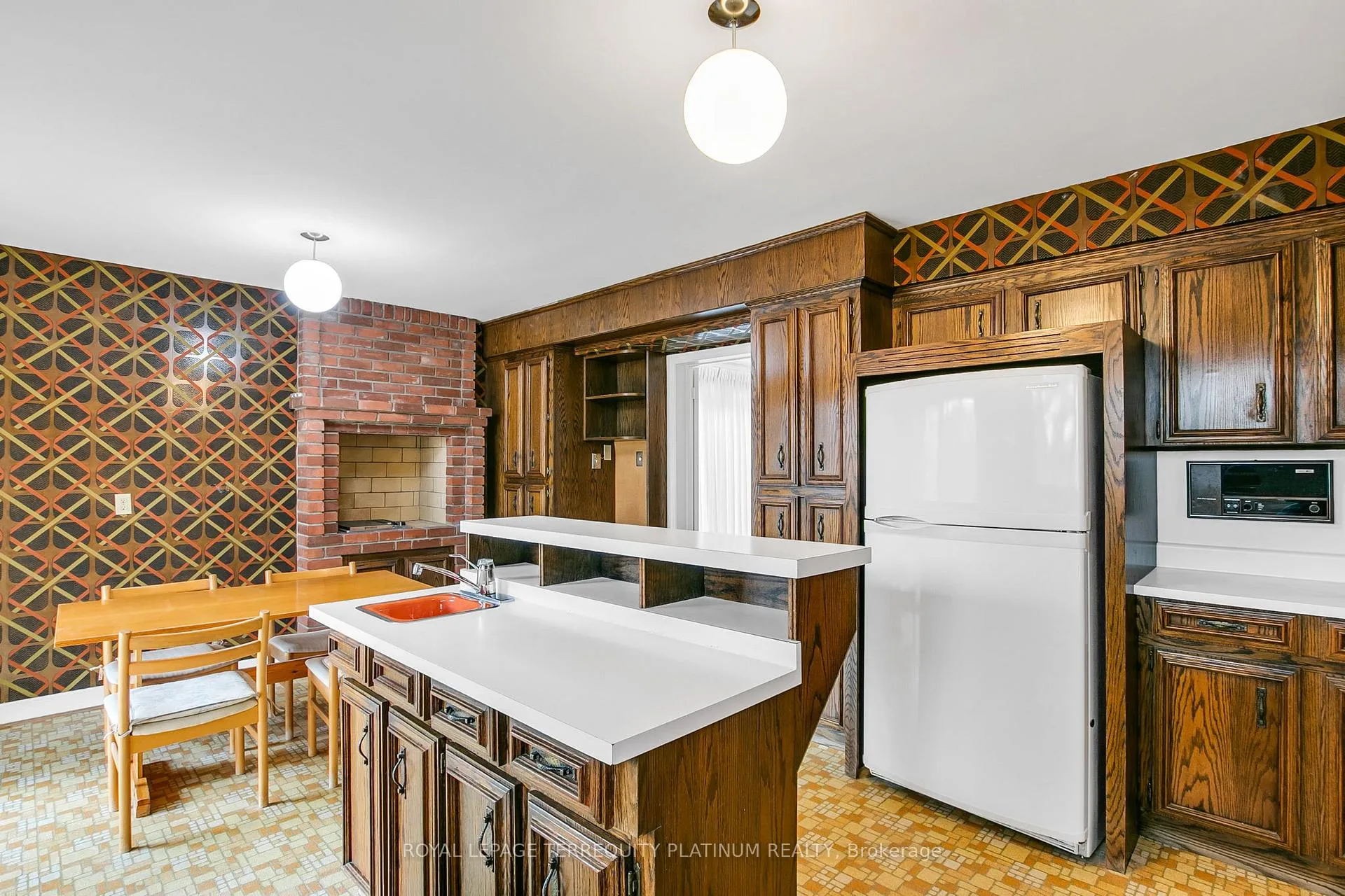 Photo 12 of 9 Apollo Drive, North York, Banbury-Don Mills — HOMEH