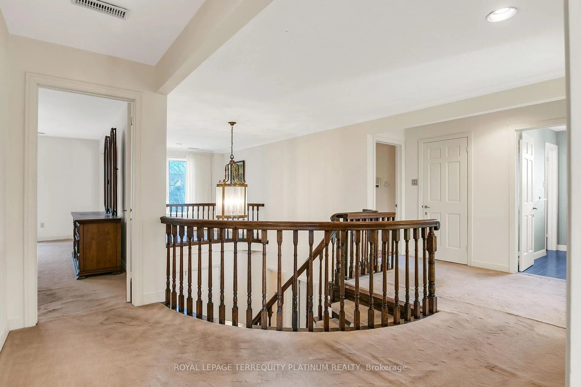 Photo 15 of 9 Apollo Drive, North York, Banbury-Don Mills — HOMEH