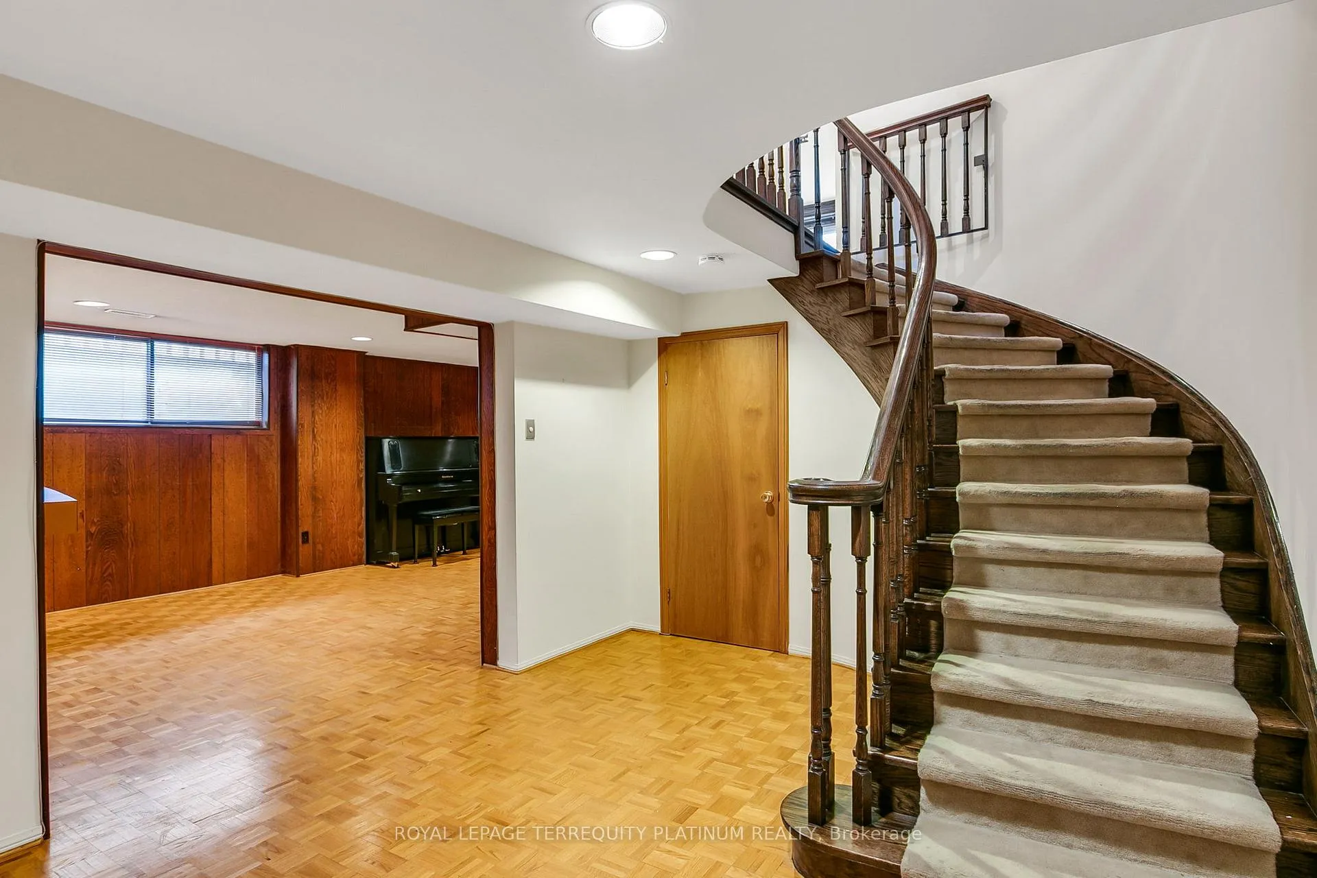 Photo 21 of 9 Apollo Drive, North York, Banbury-Don Mills — HOMEH