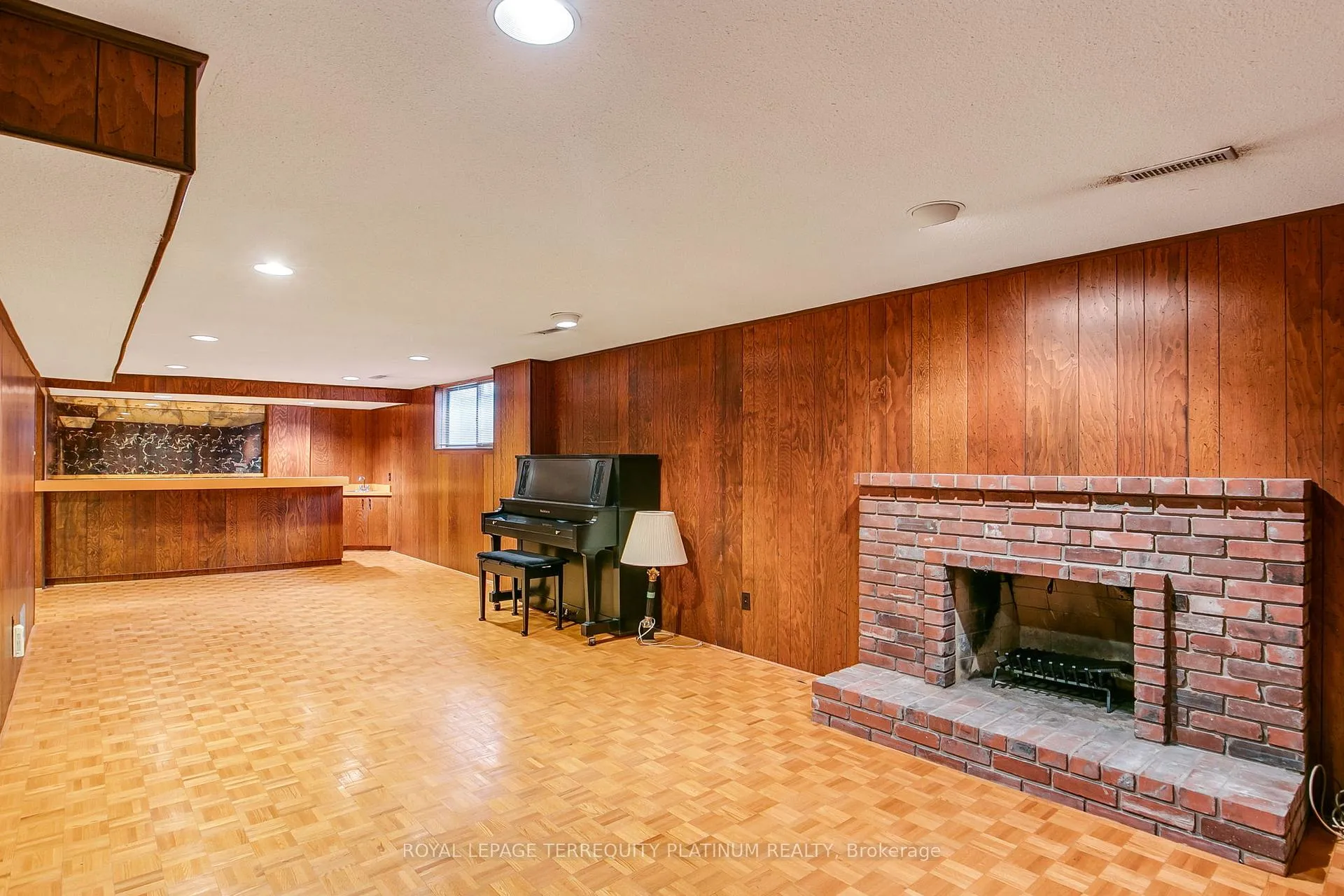 Photo 23 of 9 Apollo Drive, North York, Banbury-Don Mills — HOMEH