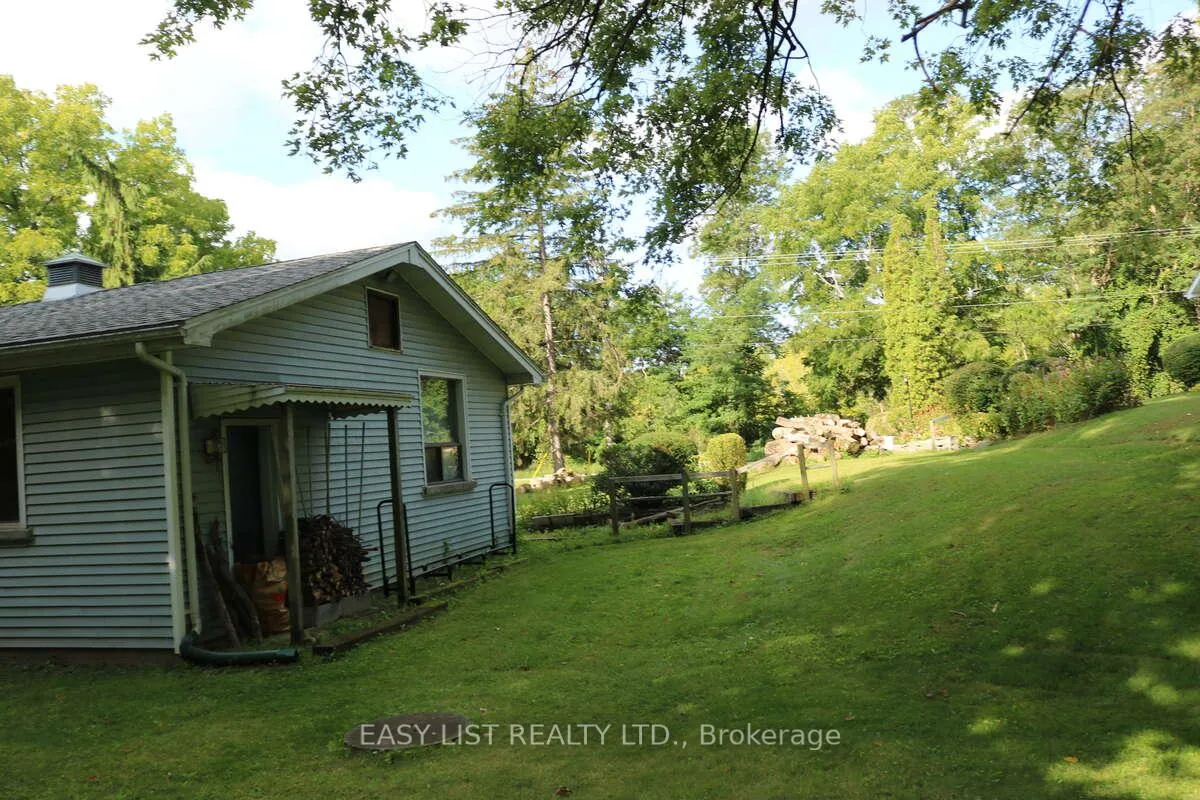 Photo 13 of 1109 Effingham Street, Pelham, Fonthill — HOMEH