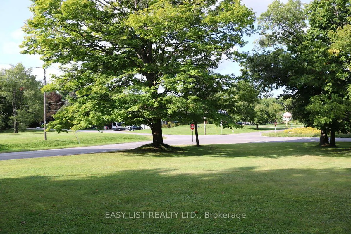 Photo 28 of 1109 Effingham Street, Pelham, Fonthill — HOMEH