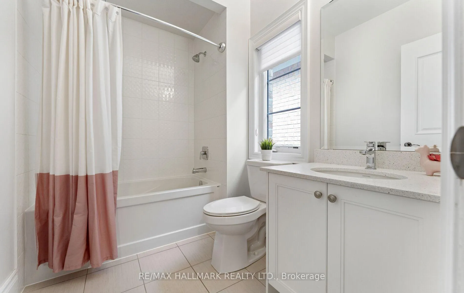 Photo 33 of 7 Perrigo Court, Vaughan, Patterson — HOMEH