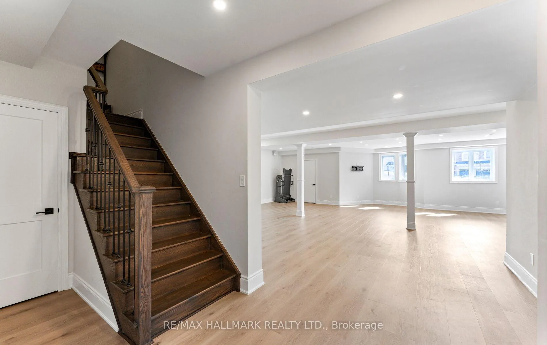 Photo 40 of 7 Perrigo Court, Vaughan, Patterson — HOMEH