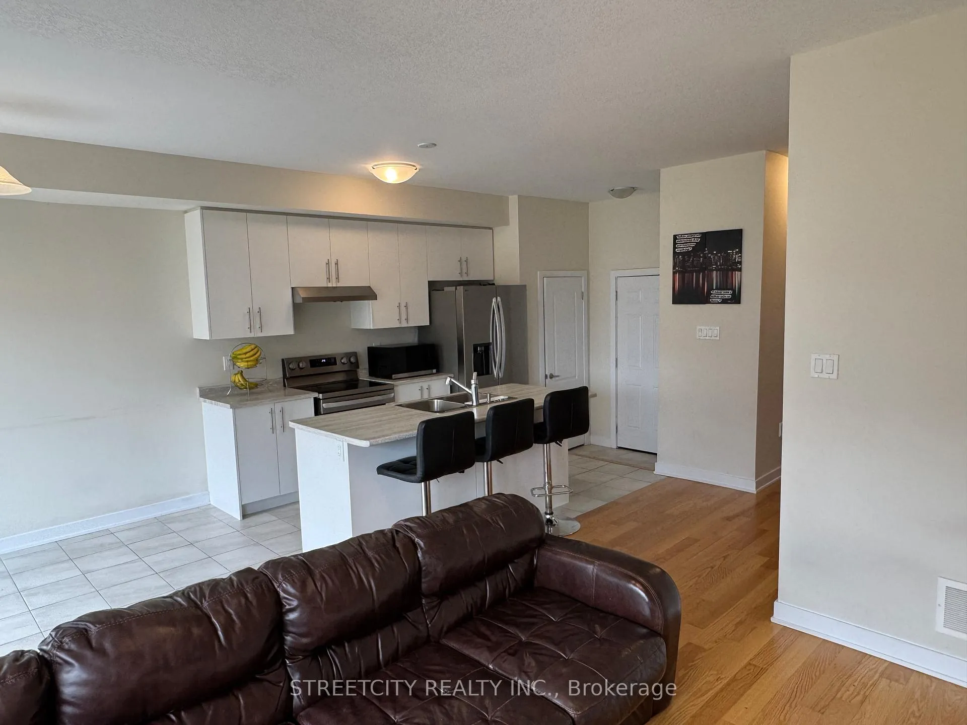 Photo 15 of 164 Keelson Street, Welland, Dain City — HOMEH