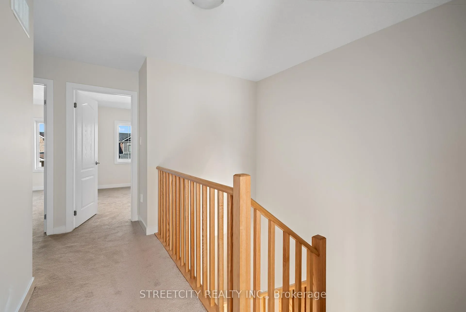 Photo 20 of 164 Keelson Street, Welland, Dain City — HOMEH