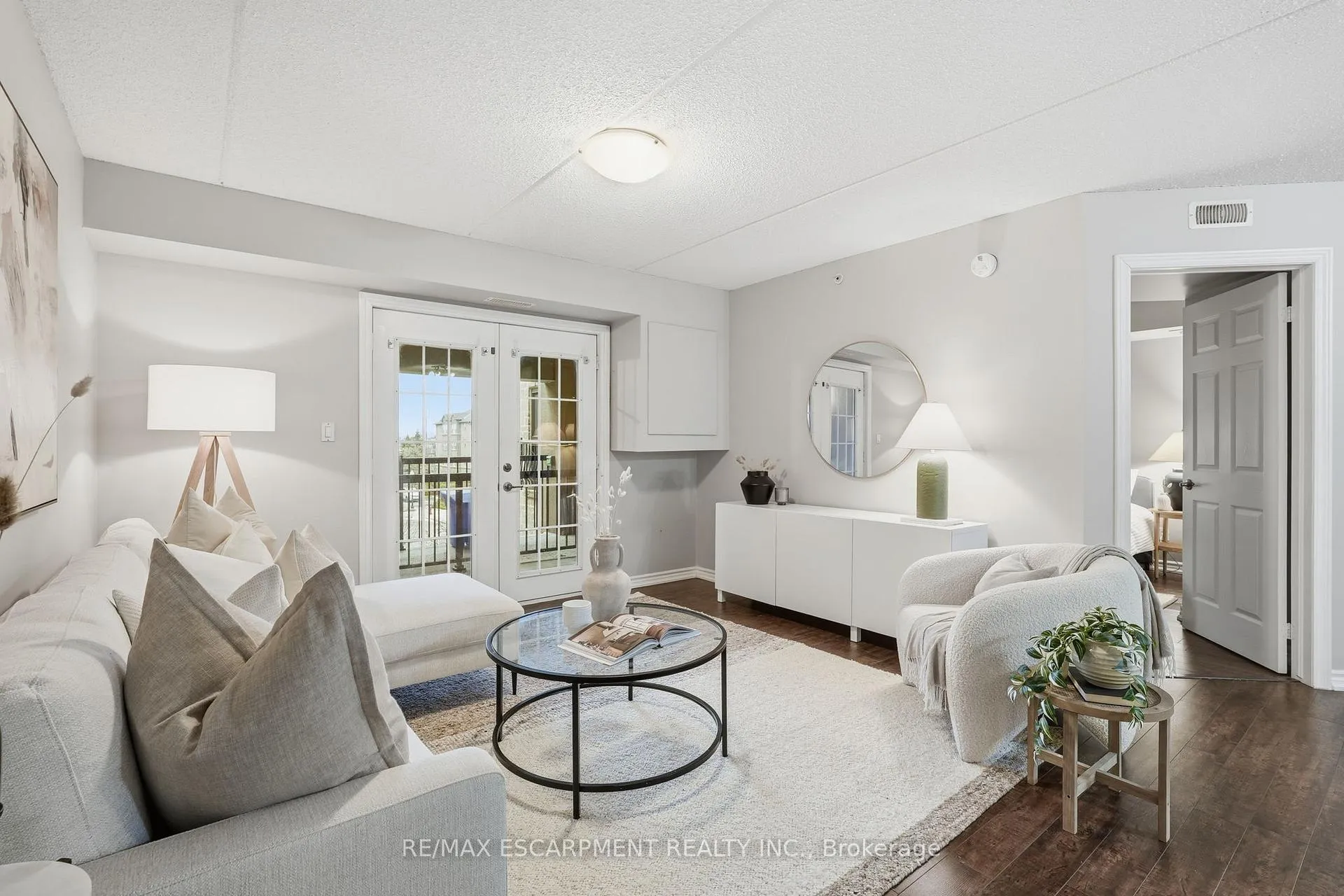 Photo 7 of Unit 308, 2055 Appleby Line, Burlington, Uptown — HOMEH