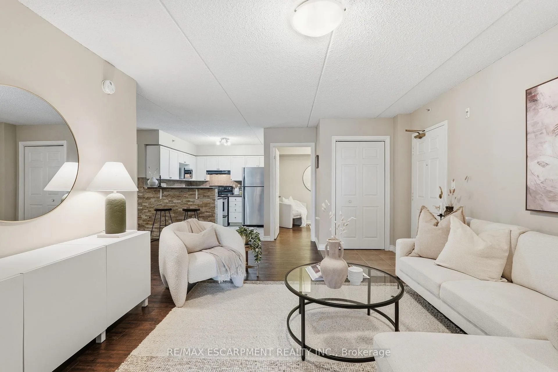 Photo 9 of Unit 308, 2055 Appleby Line, Burlington, Uptown — HOMEH