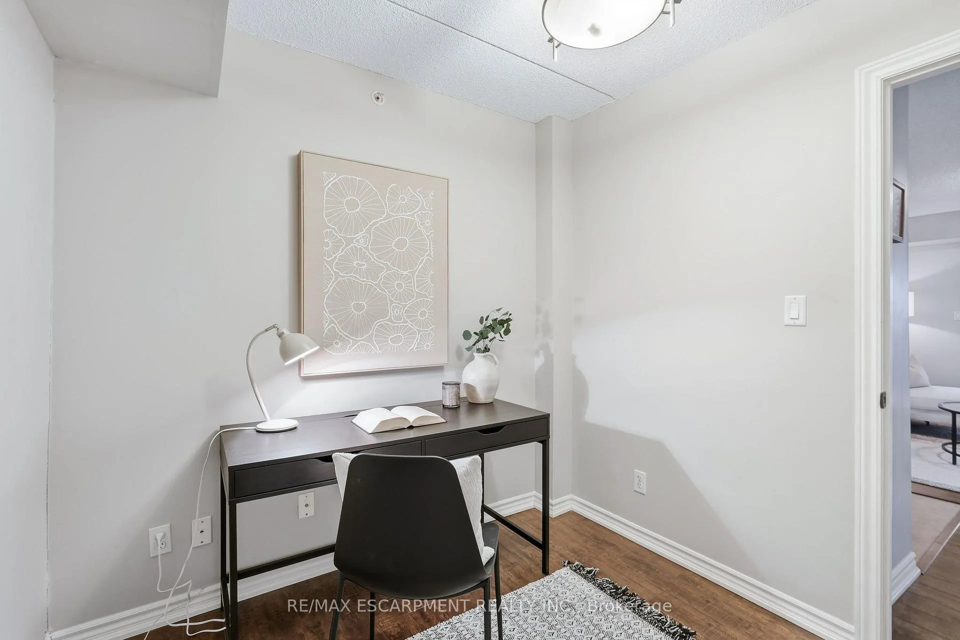 Photo 11 of Unit 308, 2055 Appleby Line, Burlington, Uptown — HOMEH