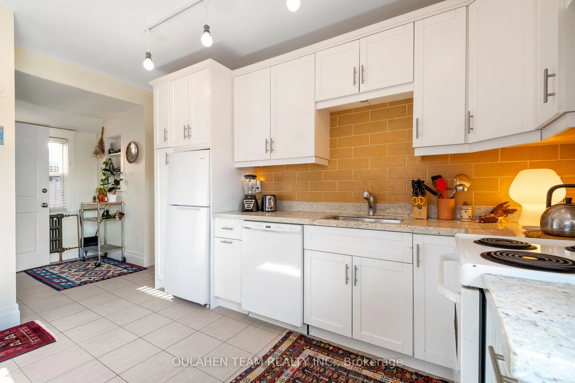 Photo 9 of Unit A, 817 Broadview Avenue, Toronto, Playter Estates-Danforth — HOMEH