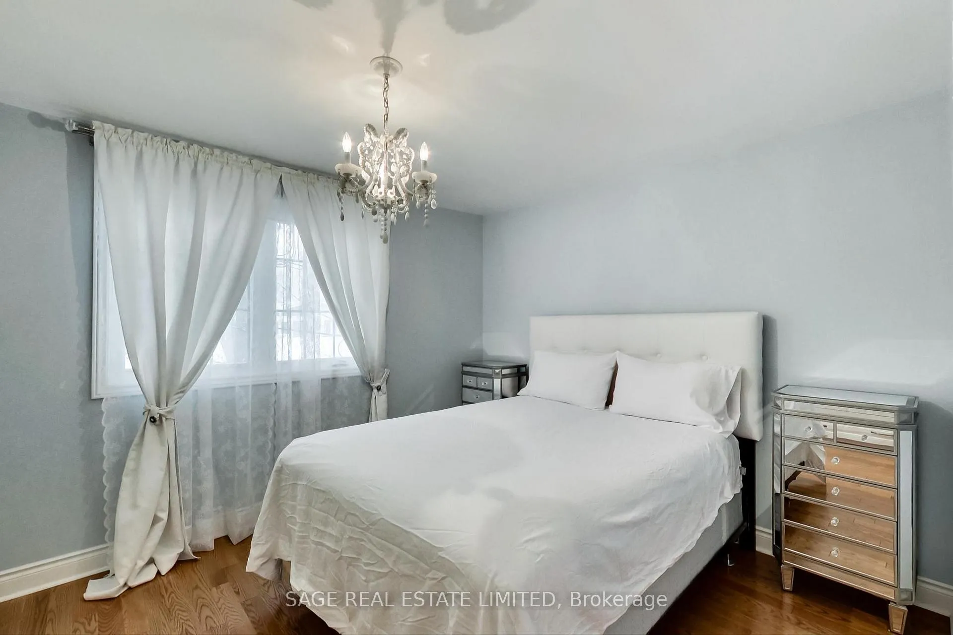 Photo 11 of 176 Lawlor Avenue, Toronto, East End-Danforth — HOMEH