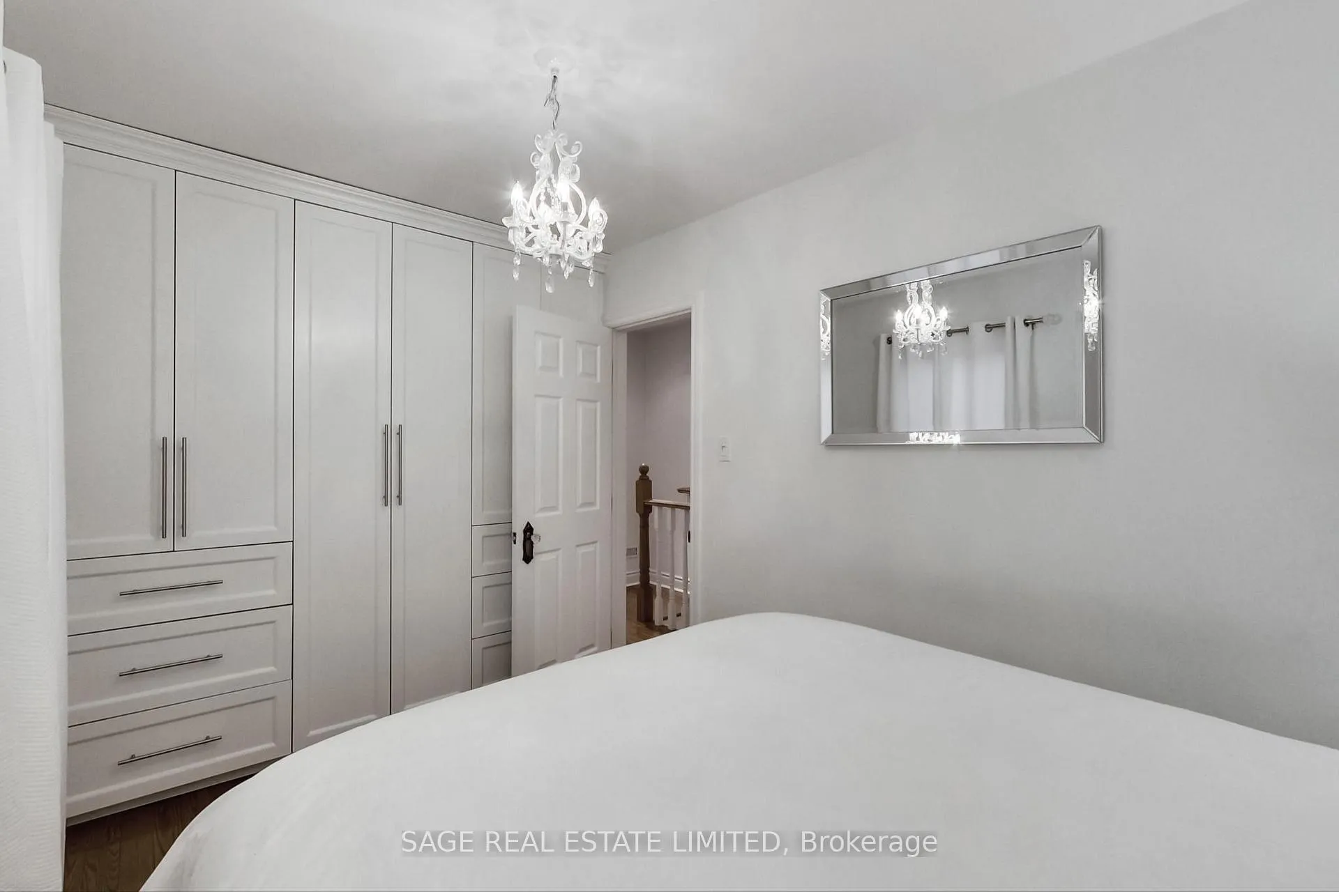 Photo 12 of 176 Lawlor Avenue, Toronto, East End-Danforth — HOMEH
