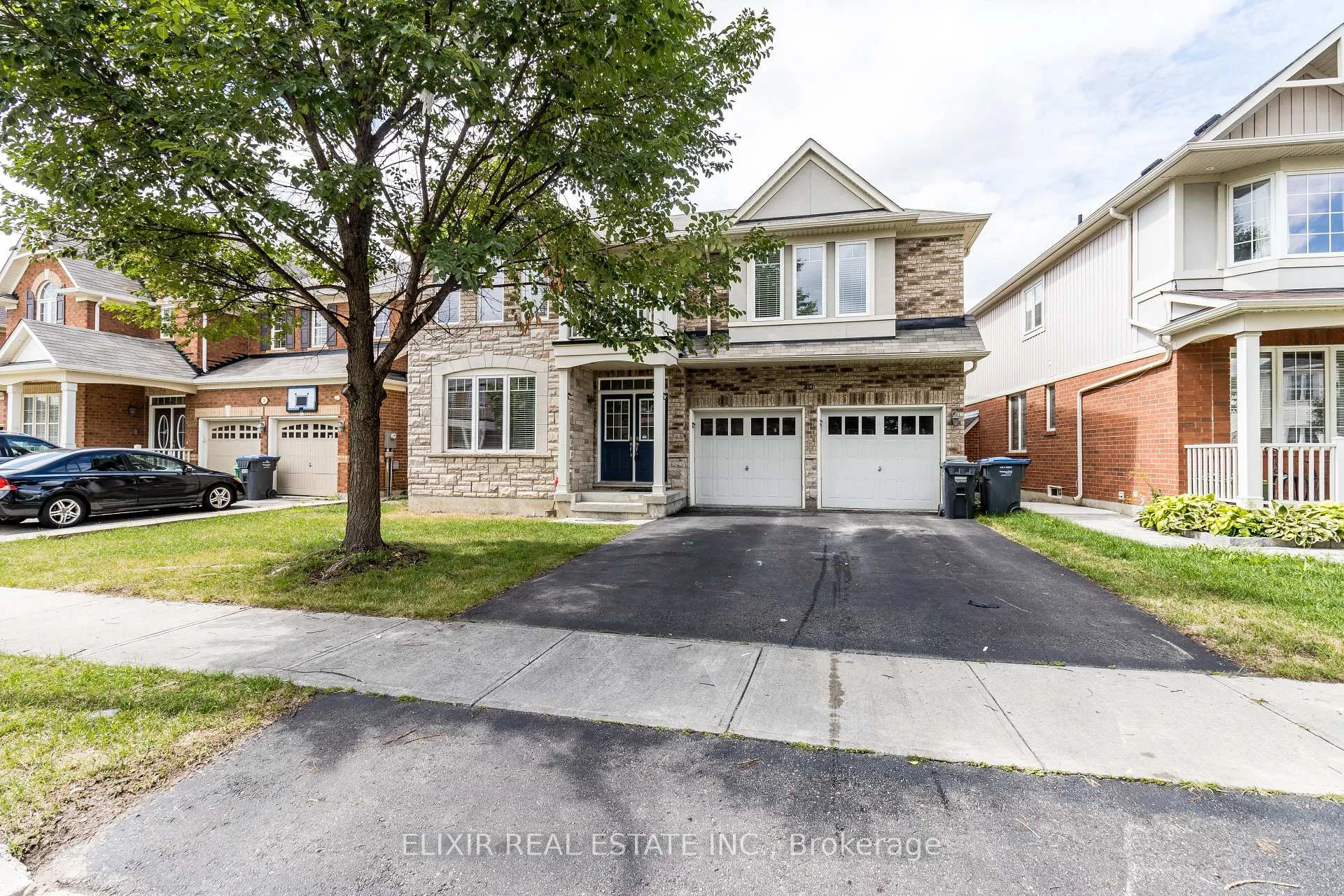 Photo 2 of 40 Personna Circle, Brampton, Credit Valley — HOMEH