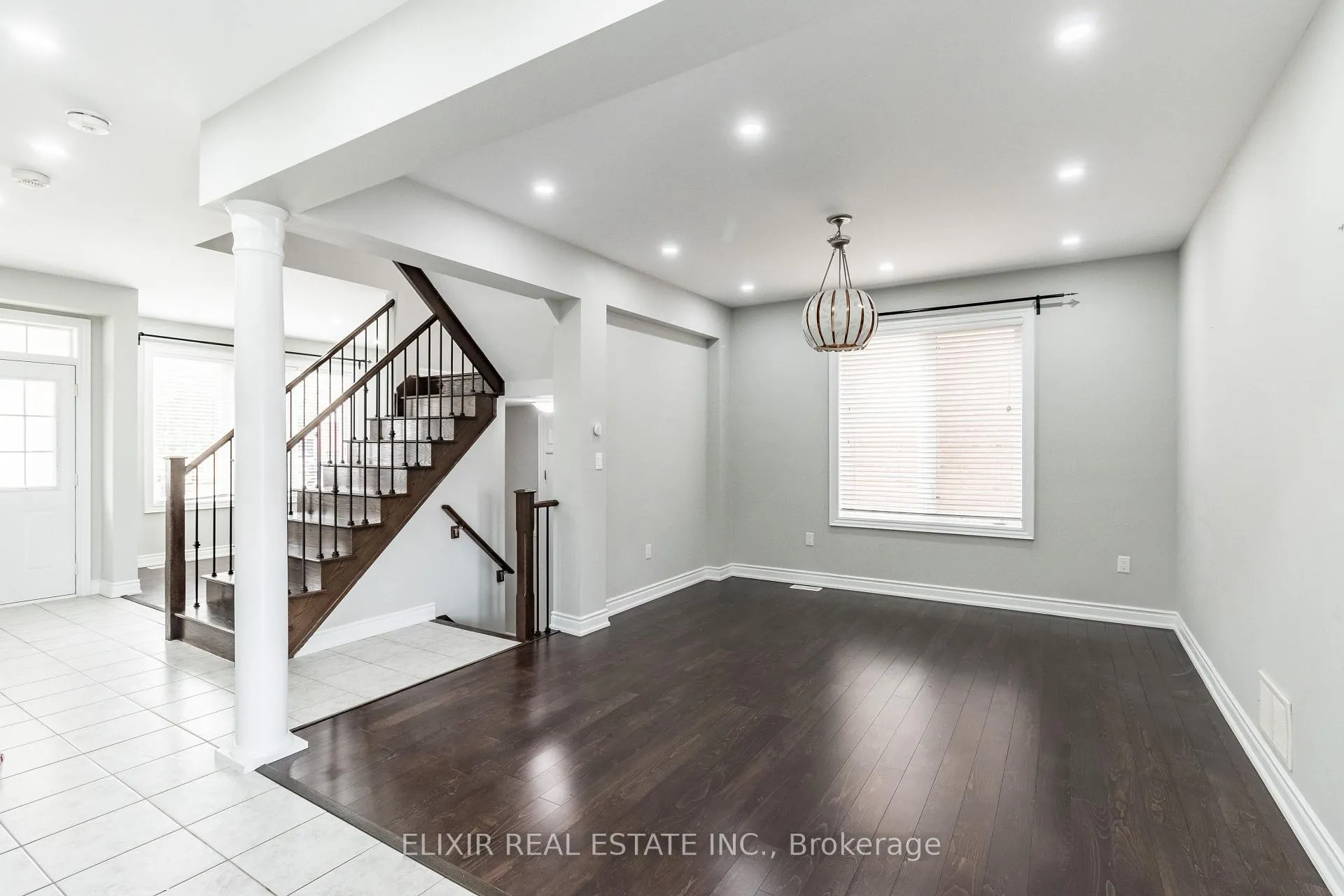 Photo 6 of 40 Personna Circle, Brampton, Credit Valley — HOMEH
