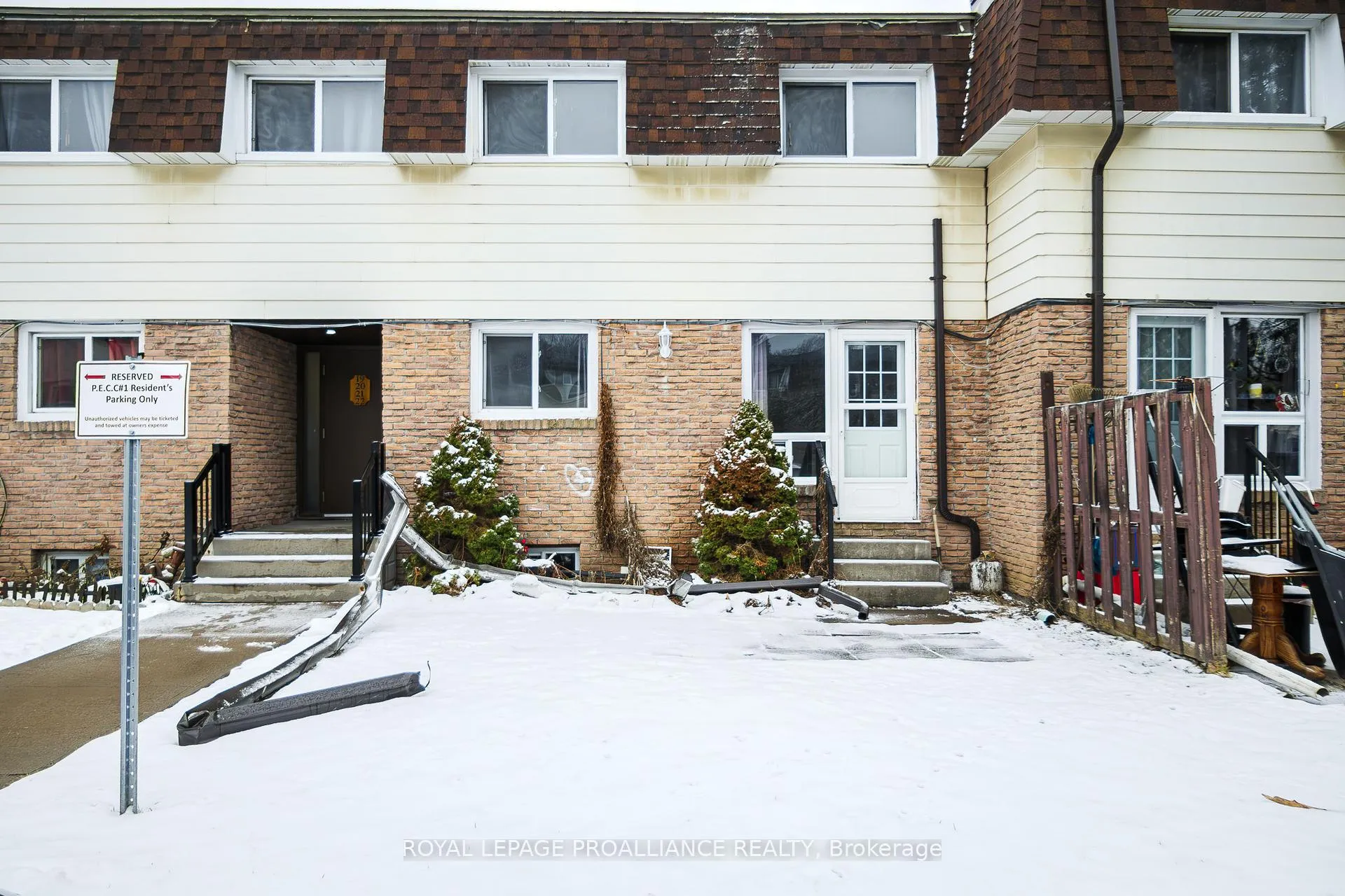 Photo 1 of Unit 19, 22 Pitt Street, Prince Edward County, Picton Ward — HOMEH