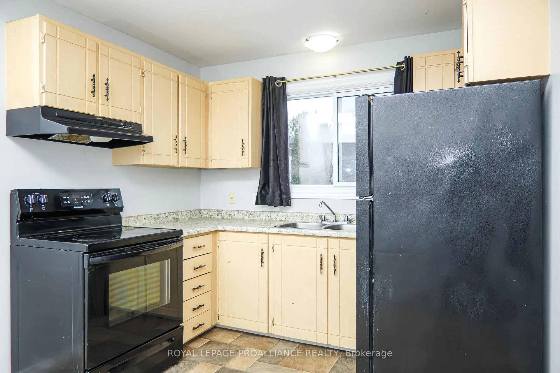 Photo 12 of Unit 19, 22 Pitt Street, Prince Edward County, Picton Ward — HOMEH