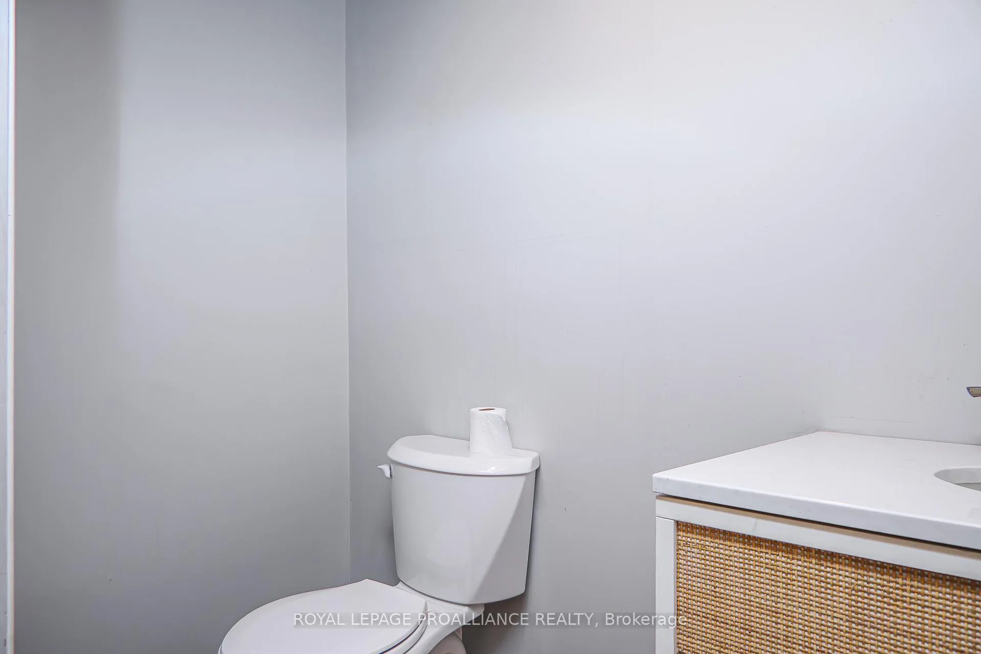 Photo 30 of Unit 19, 22 Pitt Street, Prince Edward County, Picton Ward — HOMEH