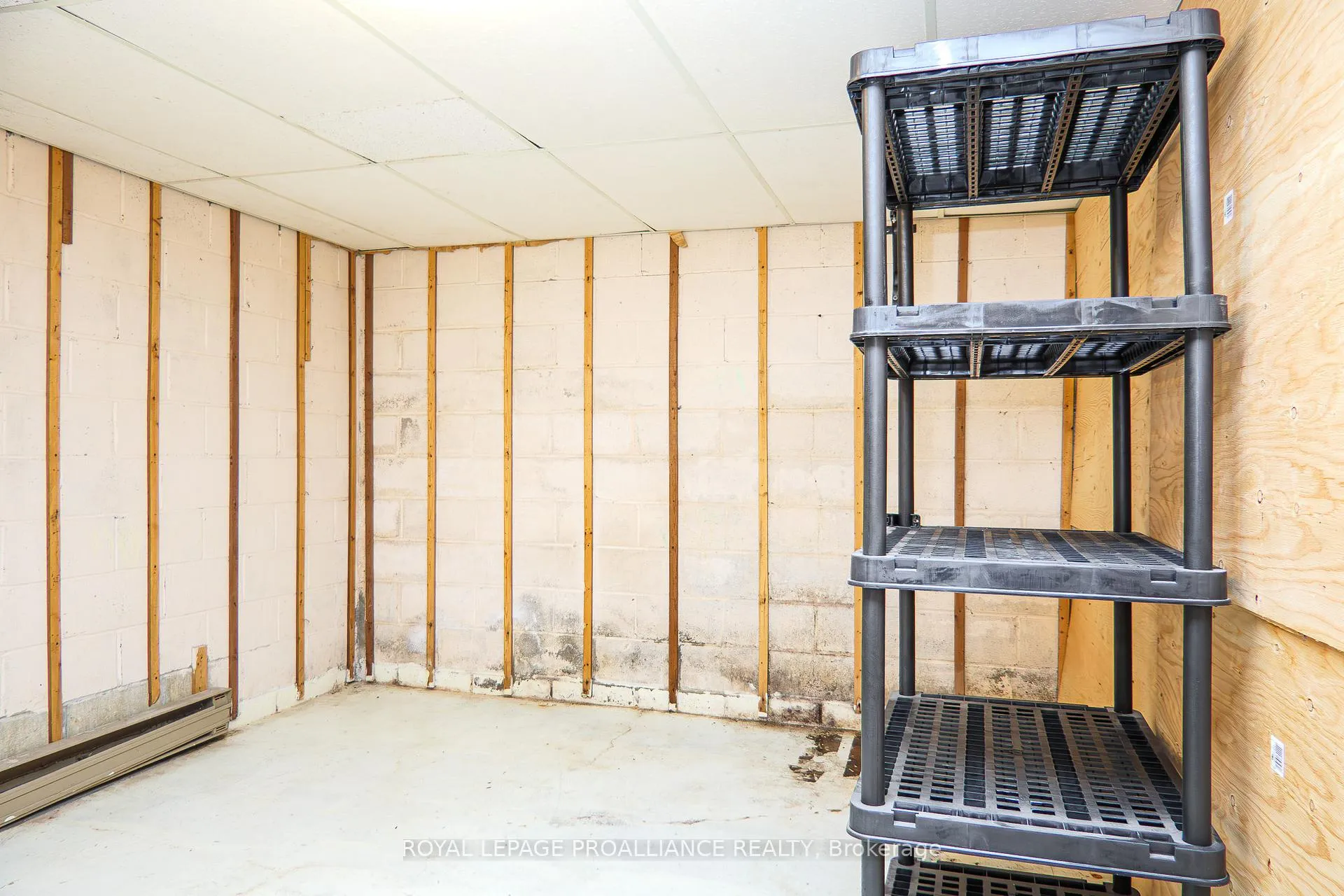 Photo 32 of Unit 19, 22 Pitt Street, Prince Edward County, Picton Ward — HOMEH