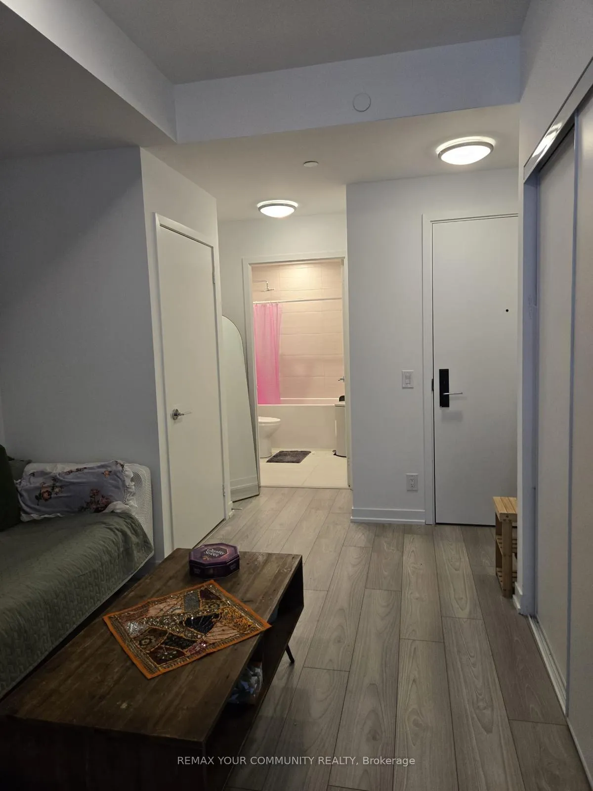 Photo 8 of Unit 1005, 285 Dufferin Street, Toronto, South Parkdale — HOMEH