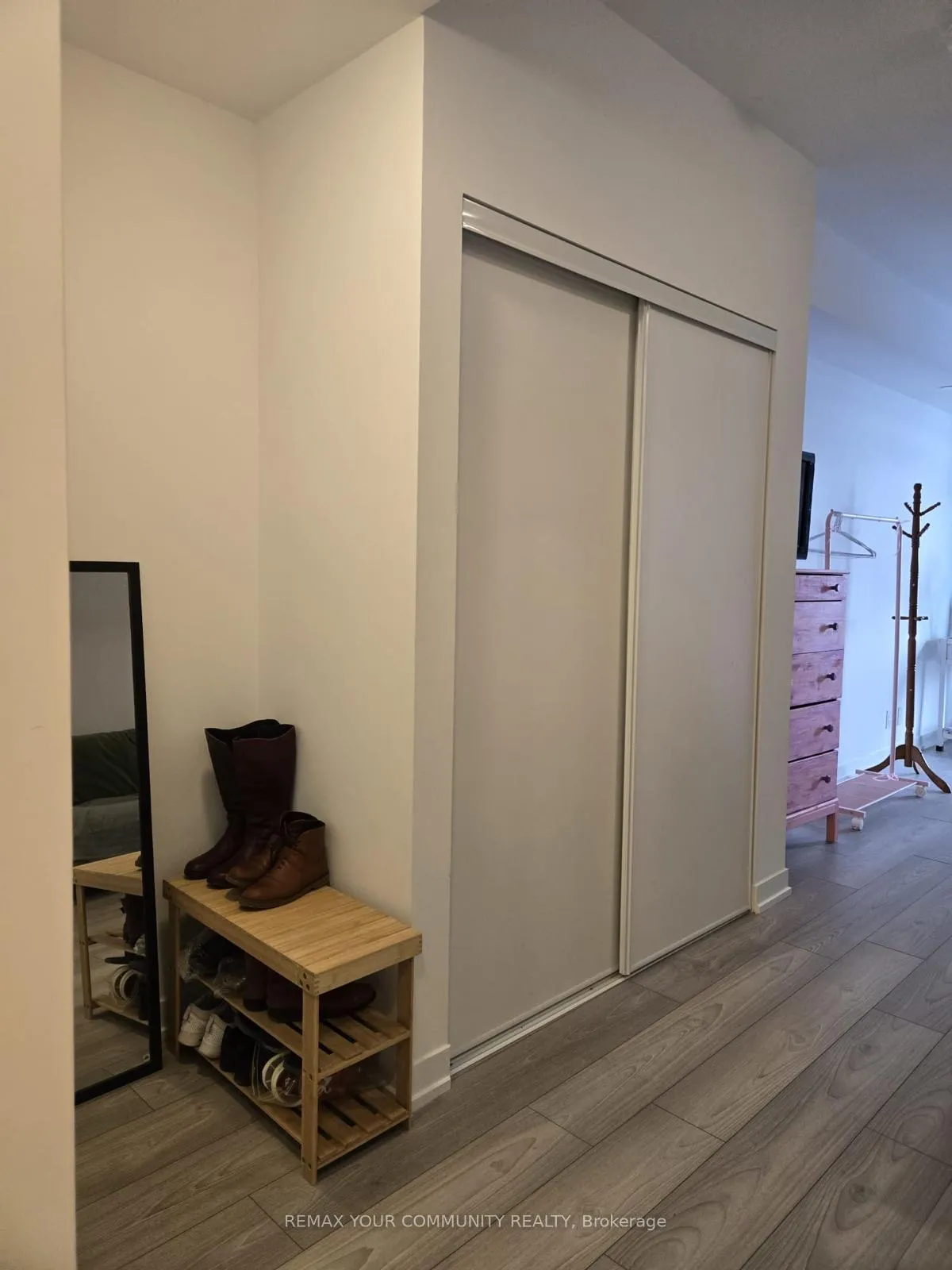 Photo 9 of Unit 1005, 285 Dufferin Street, Toronto, South Parkdale — HOMEH